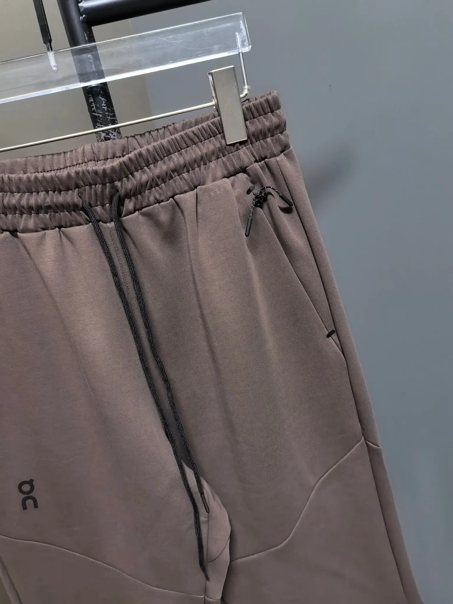 On Running All-Day Joggers Tracksuit Set D44022089 — view 10