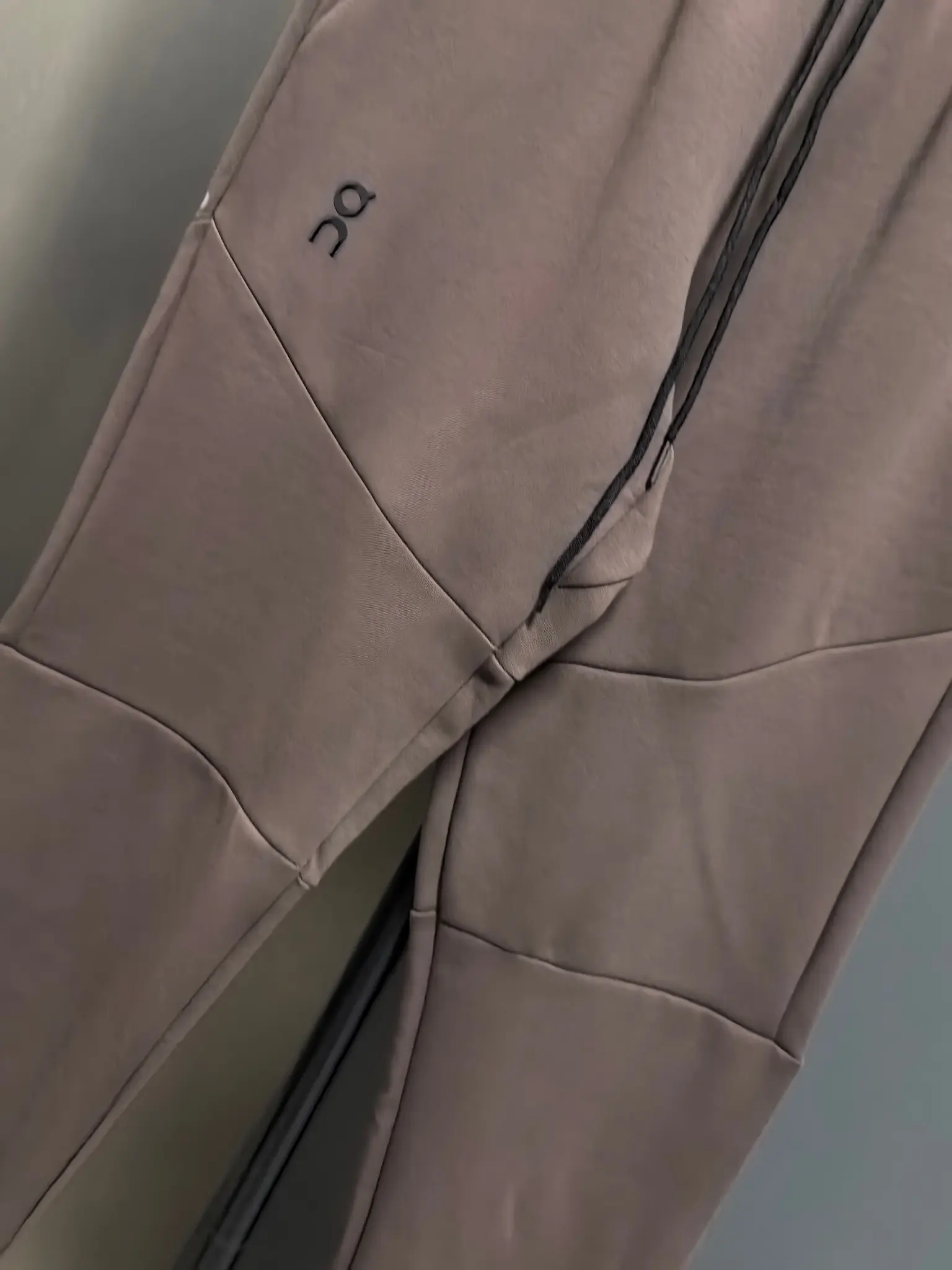 On Running All-Day Joggers Tracksuit Set D44022089 — view 11