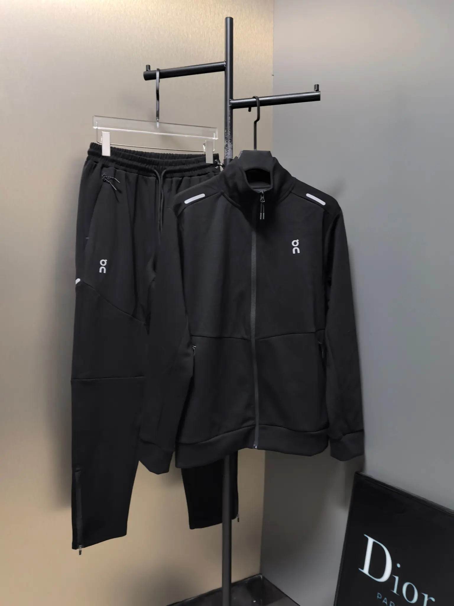 All-Day Joggers Cotton Tracksuit Set D44022091