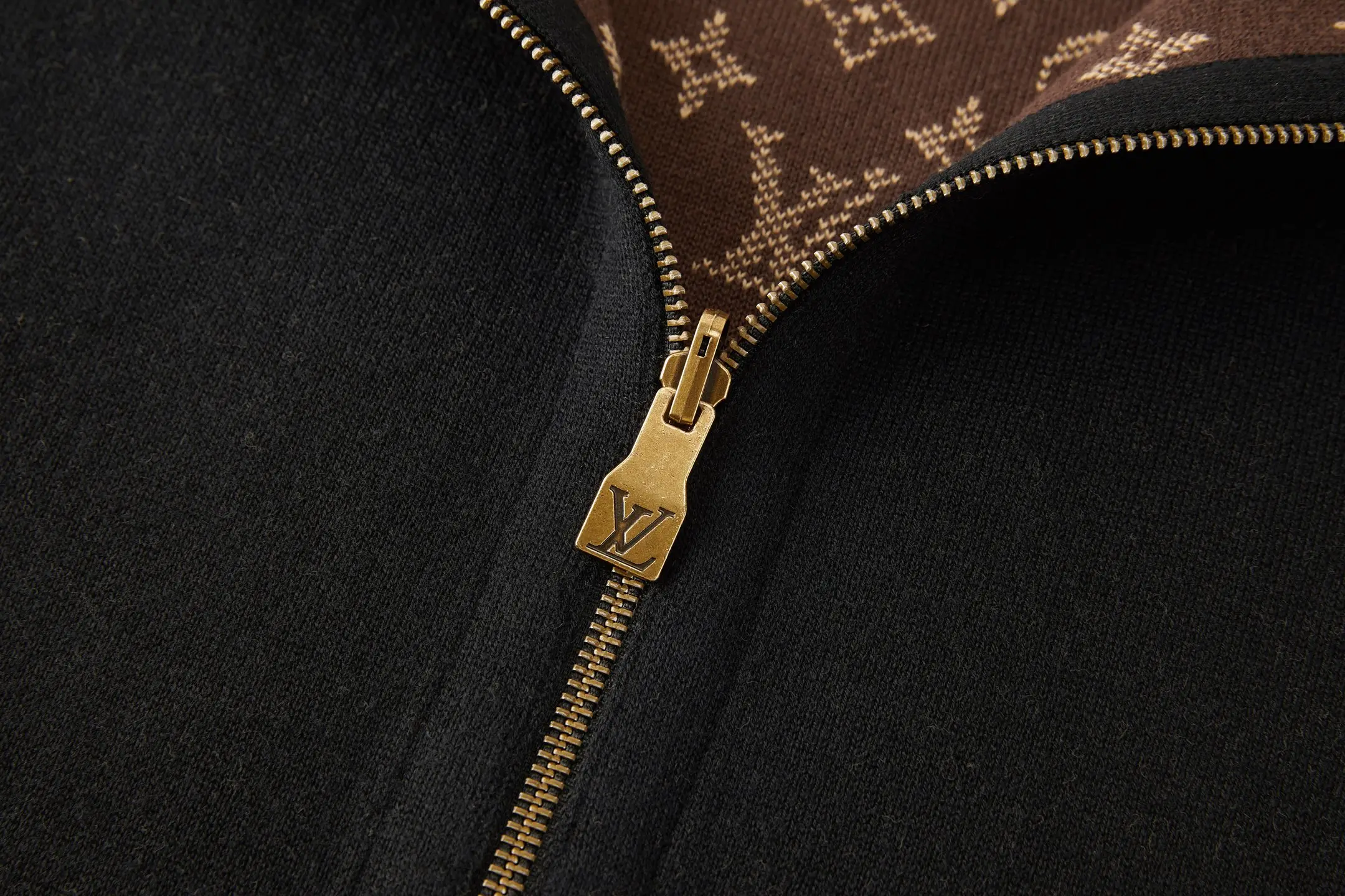 Reversible Monogram Jacquard Knit Zip-Up Hoodie D45020524 — view 4