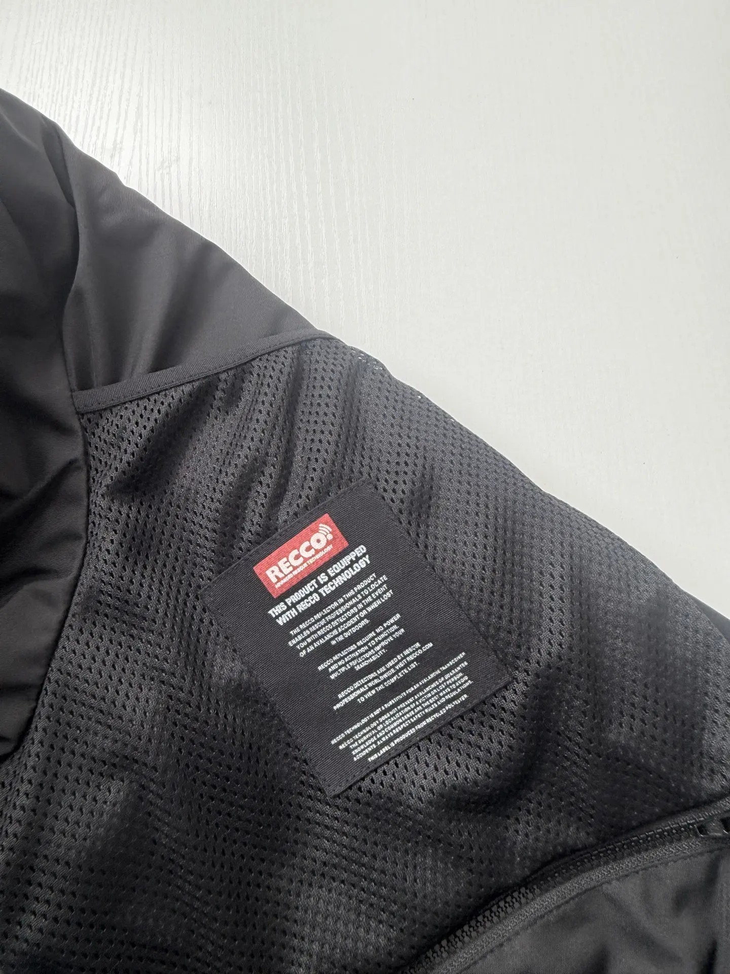 Reflective Logo Hooded Puffer Jacket D51021997 — view 5