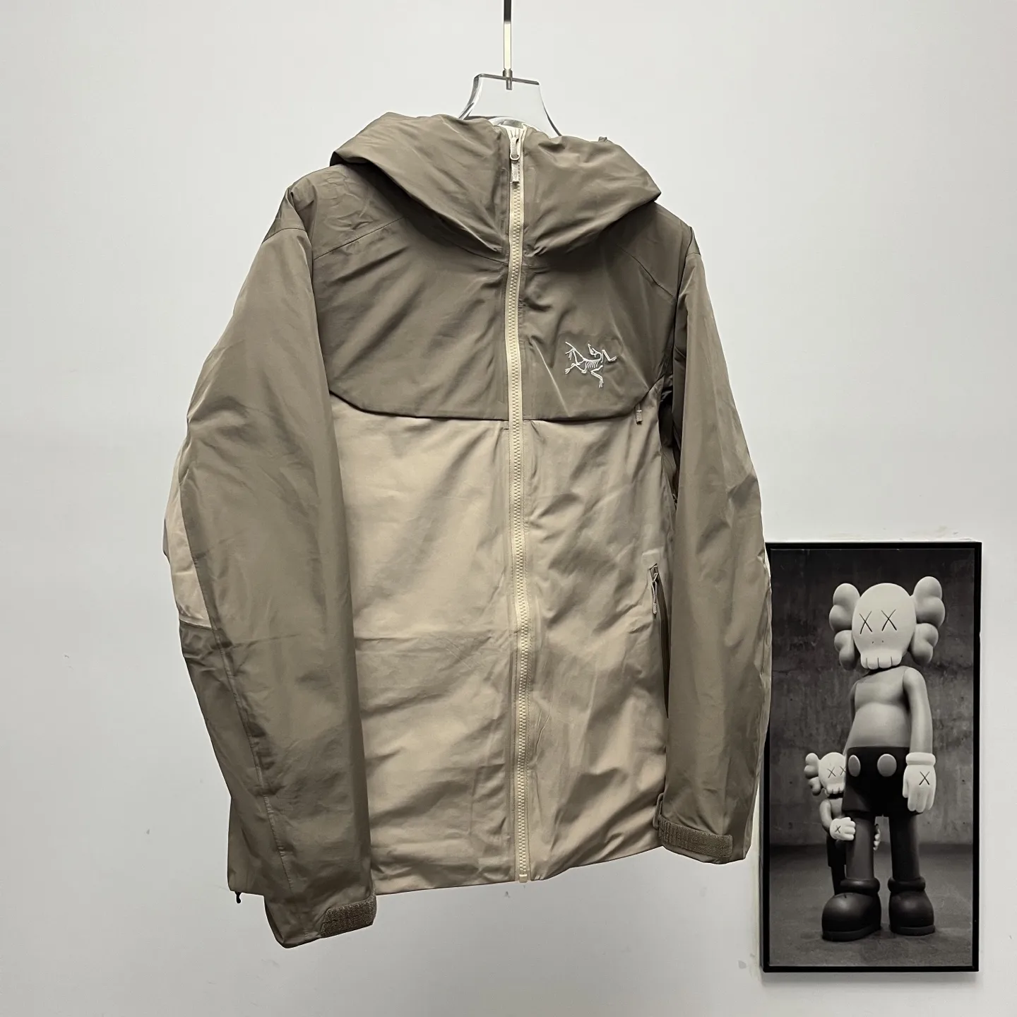 Macai Hooded Down-Filled Ski Jacket D51020324 — view 4