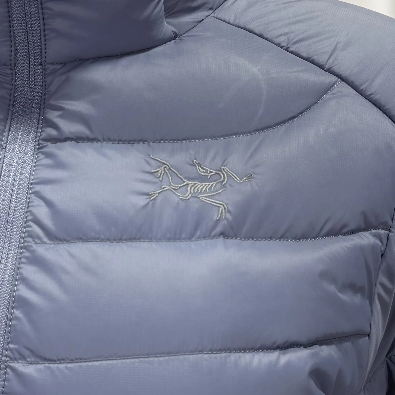 Cerium Hooded Down Puffer Jacket D53020328 — view 2