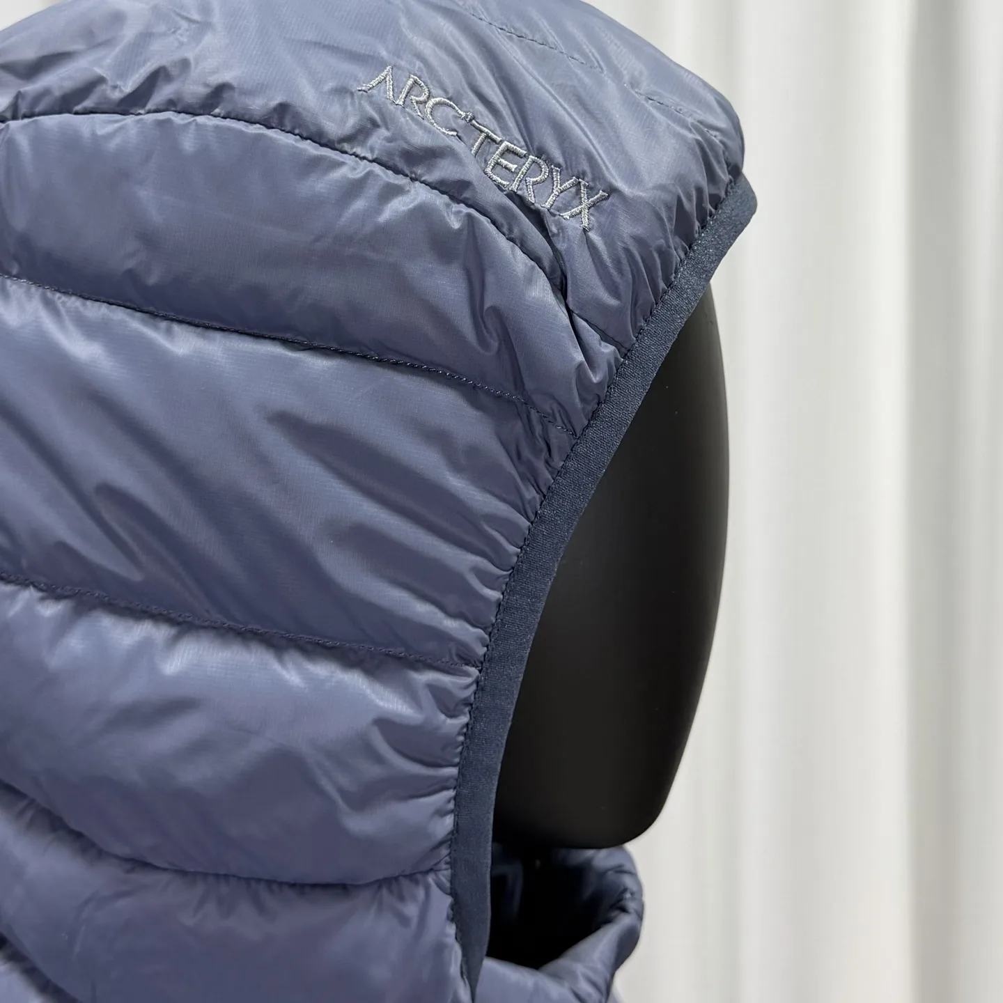 Cerium Hooded Down Puffer Jacket D53020328 — view 7