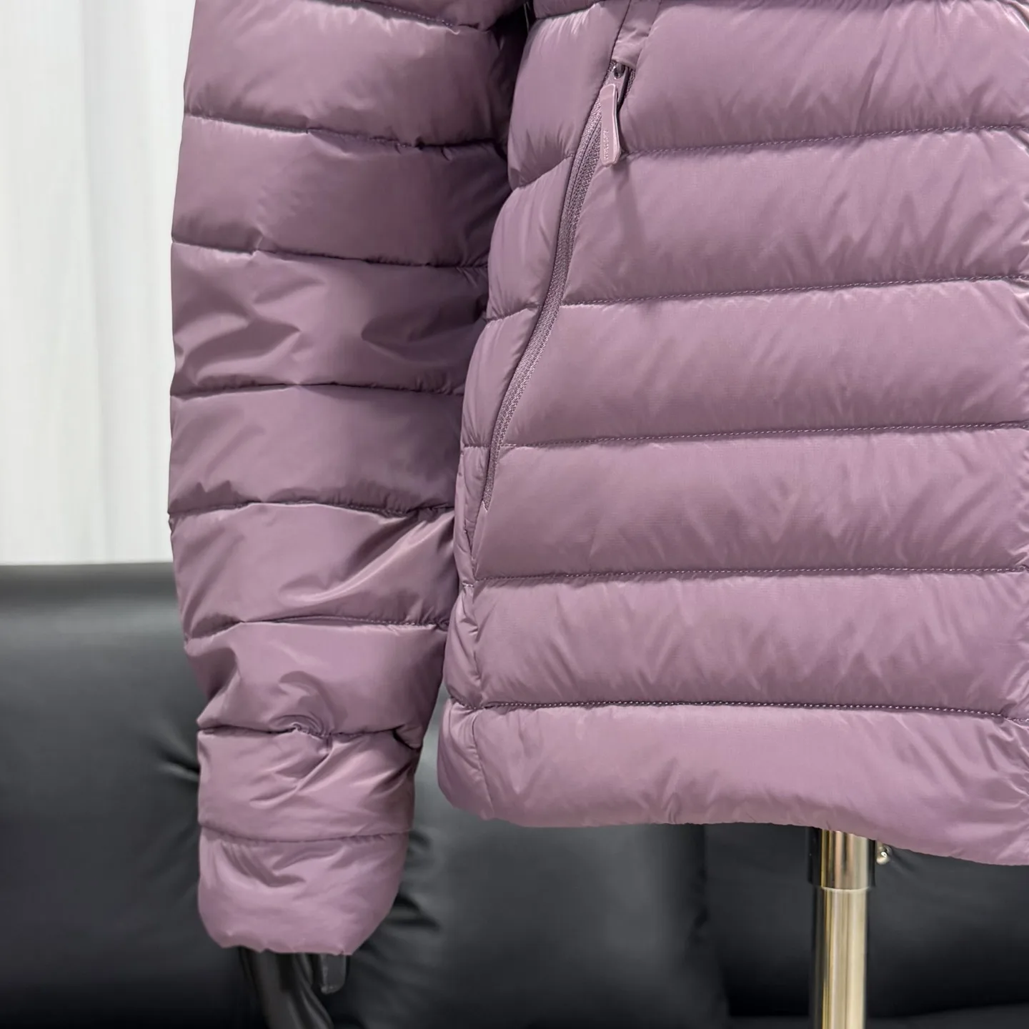 Cerium Hooded Down-Filled Puffer Jacket D53020329 — view 5