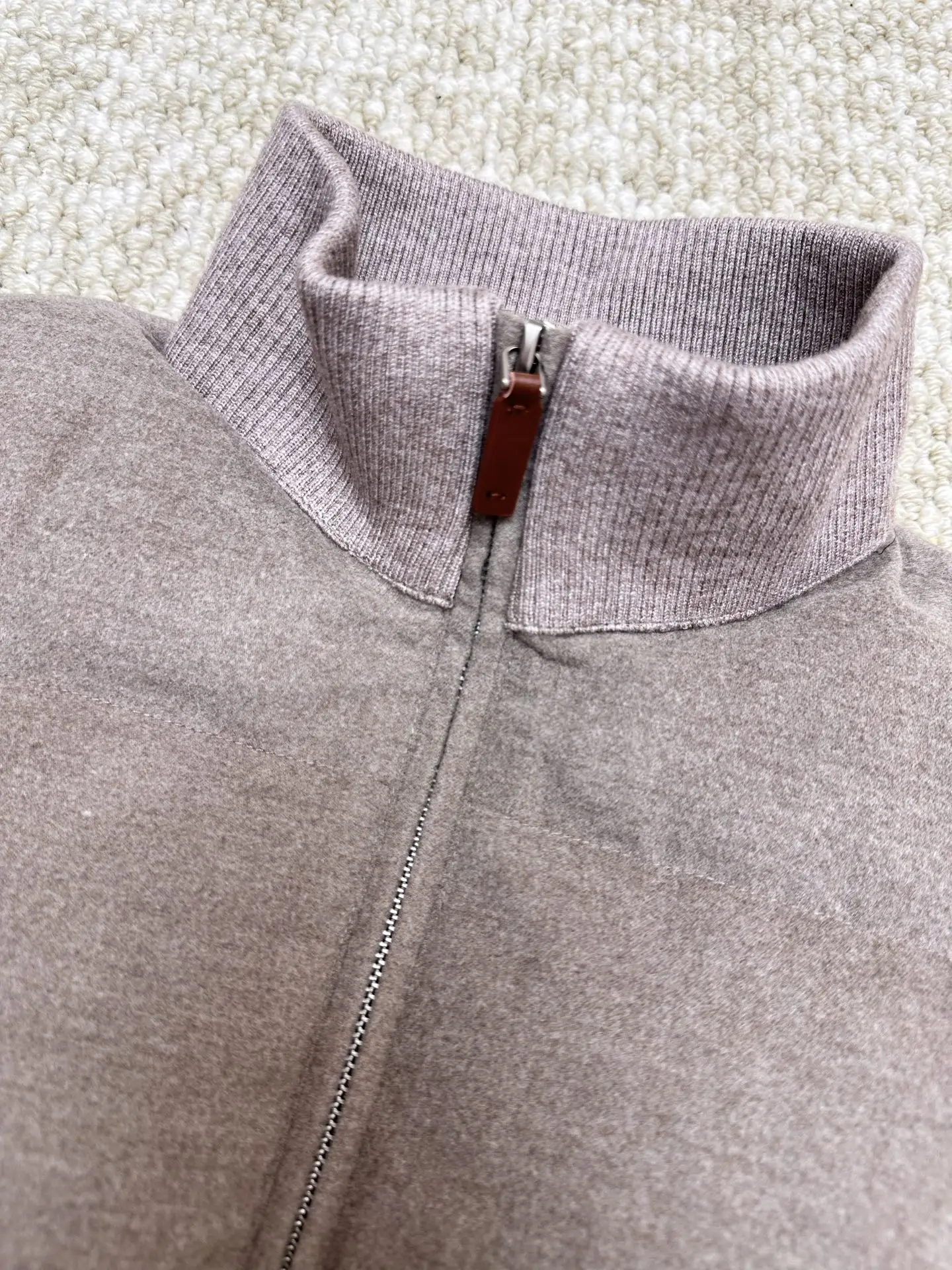 Mixed-Media Down-Filled Puffer Jacket D54020398 — view 3