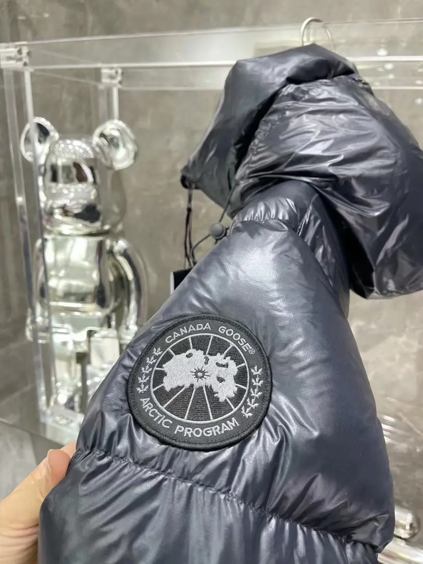 Crofton Black Label Hooded Puffer Jacket D54022256 — view 5