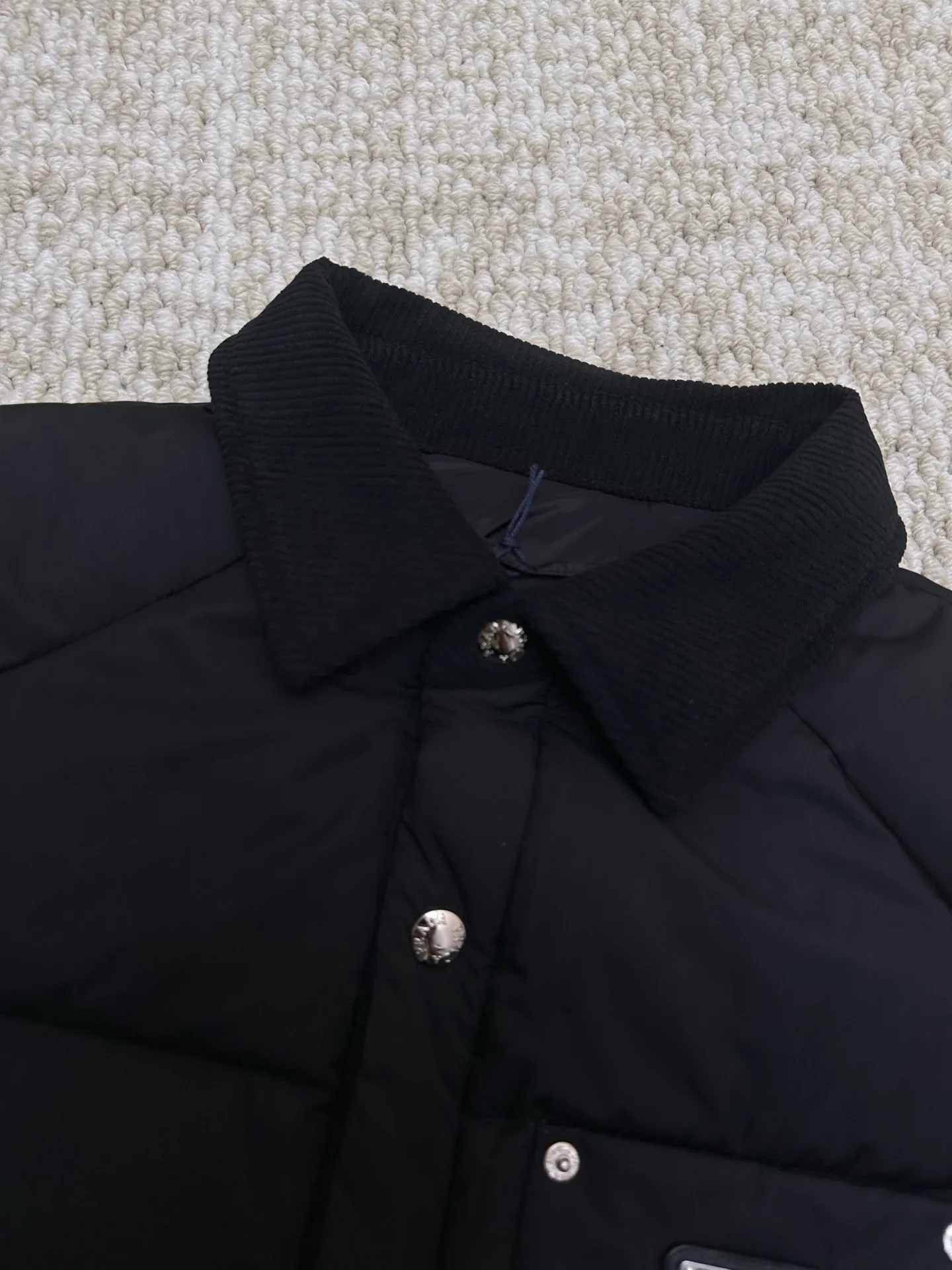 Logo-Patch Quilted Down Jacket with Ribbed Collar D56020507 — view 3