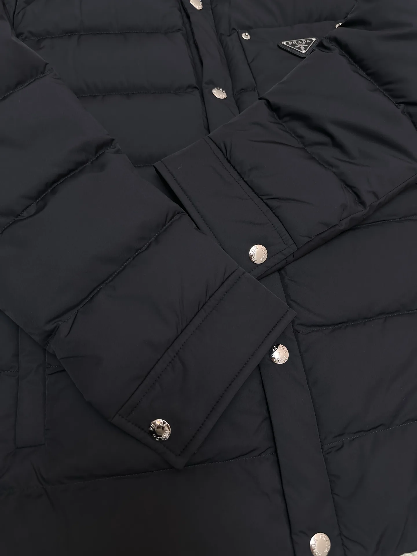 Logo-Patch Quilted Down Jacket with Ribbed Collar D56020507 — view 9