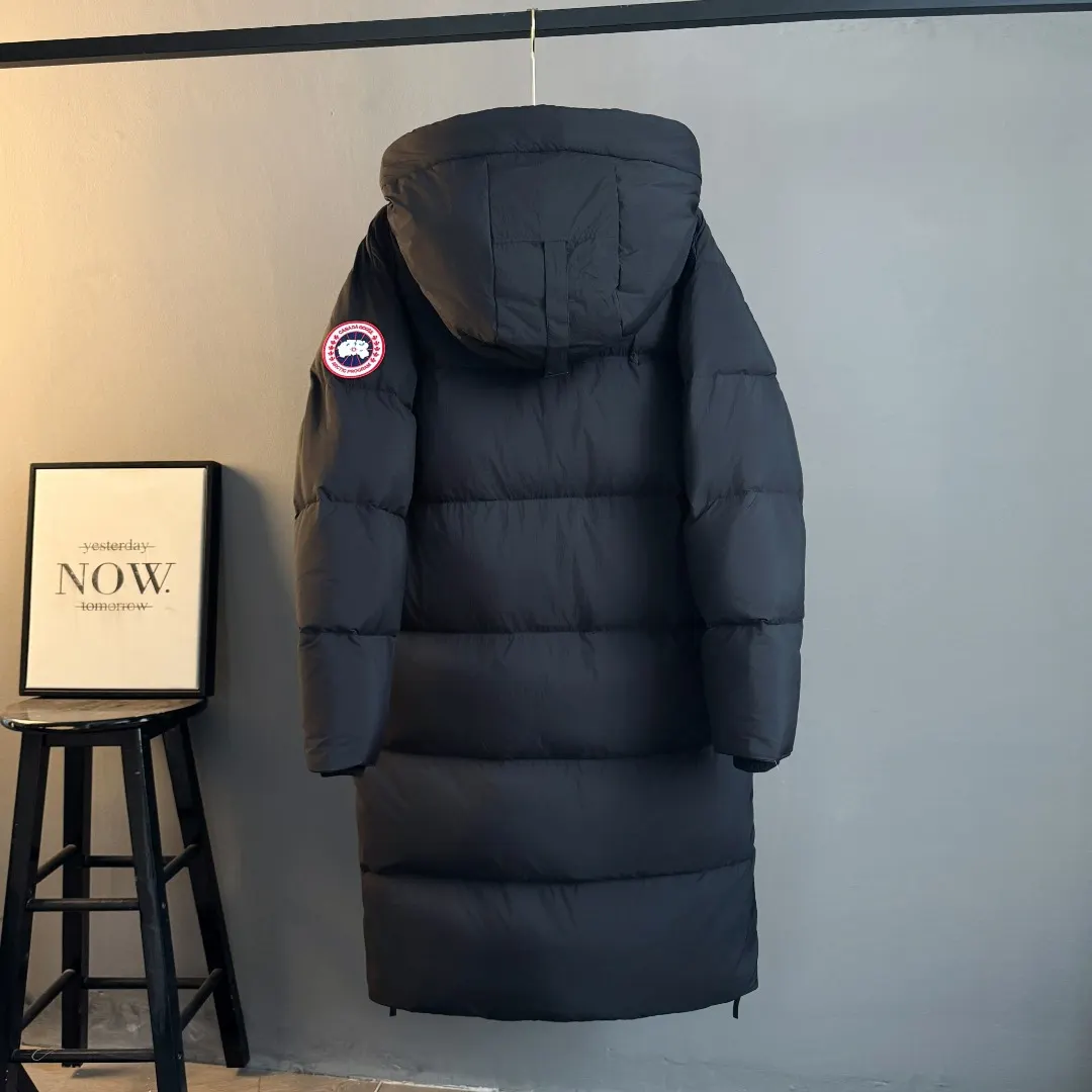 Canada Goose Lawrence Down-Filled Puffer Parka D61024852 — view 2