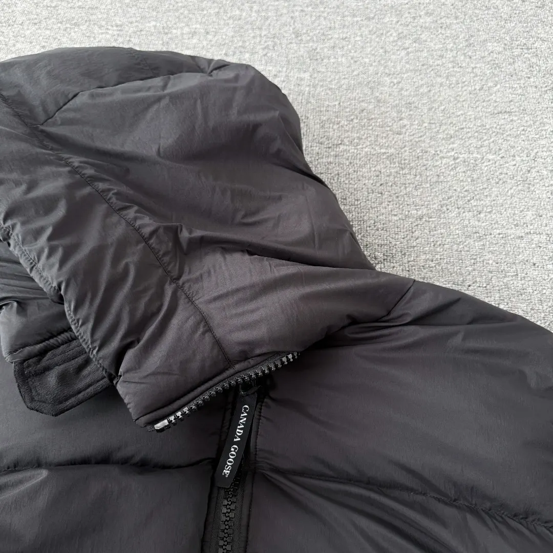 Canada Goose Lawrence Down-Filled Puffer Parka D61024852 — view 4
