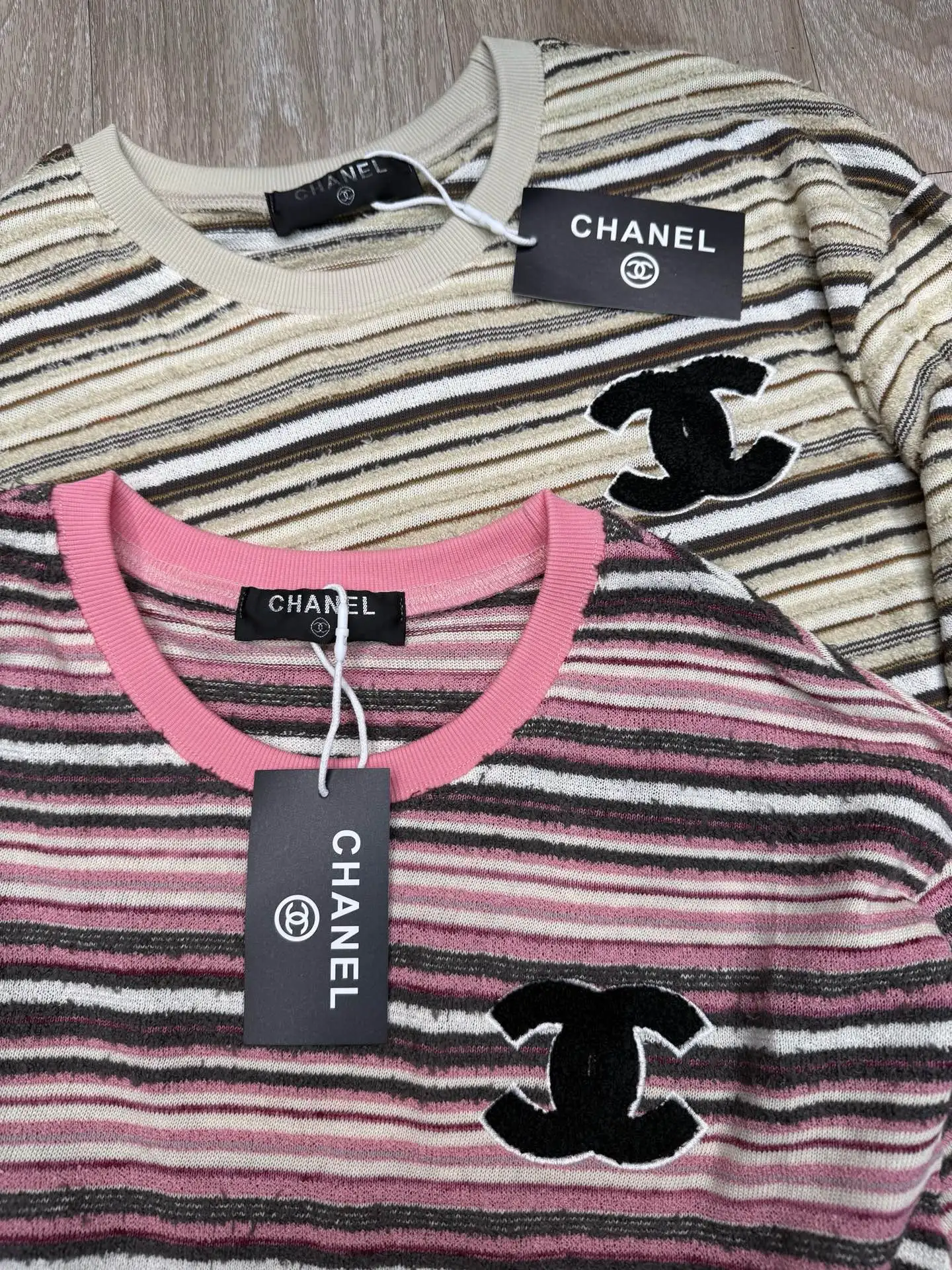 Striped Terry-Knit Long-Sleeve Top D8516075 — view 3