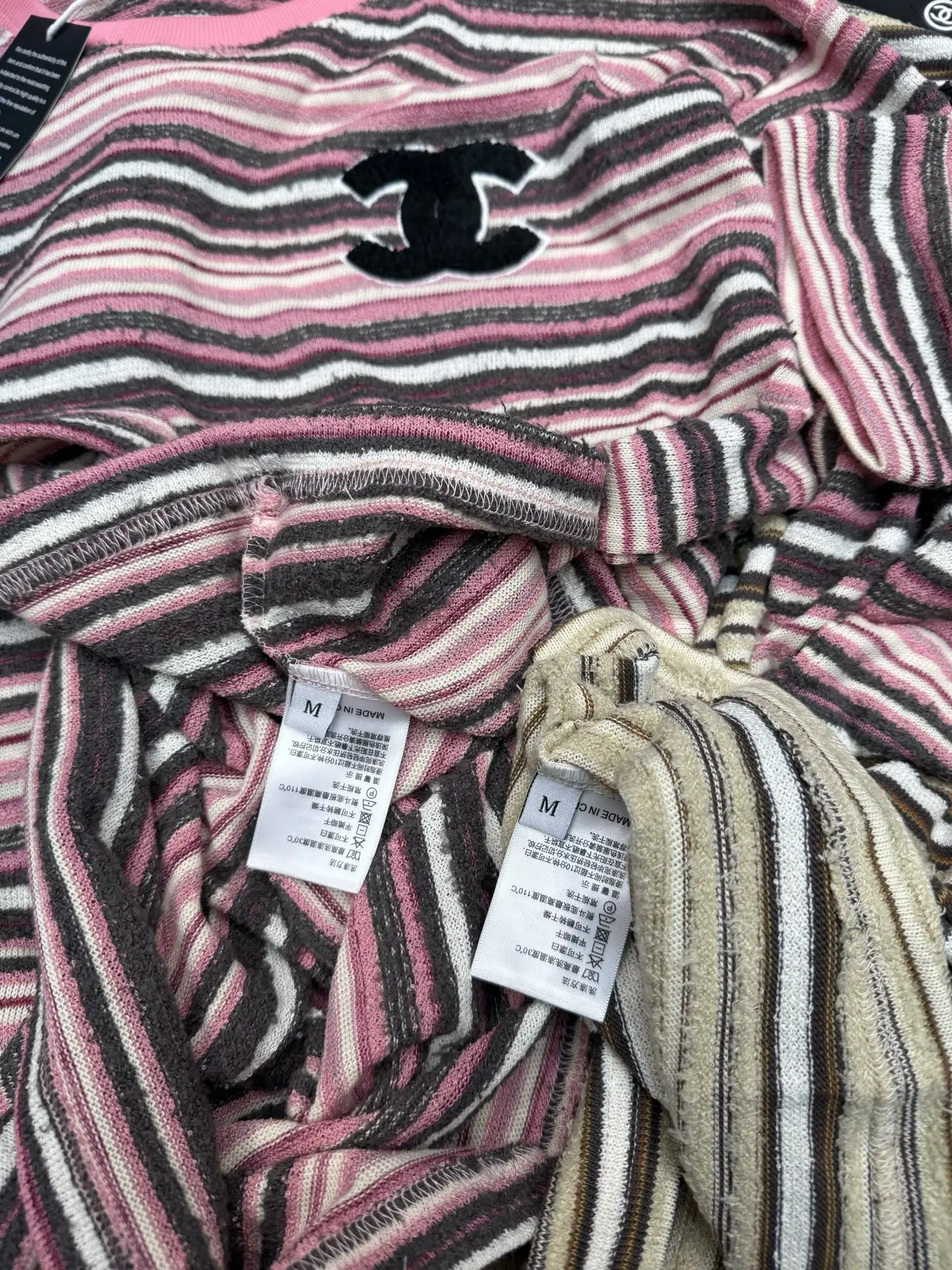 Striped Terry-Knit Long-Sleeve Top D8516075 — view 4