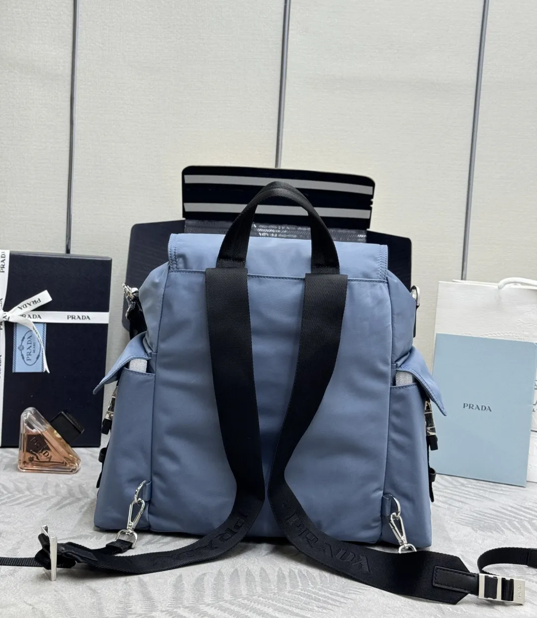 Re-Nylon and Leather Explore Backpack D88018576 — view 2