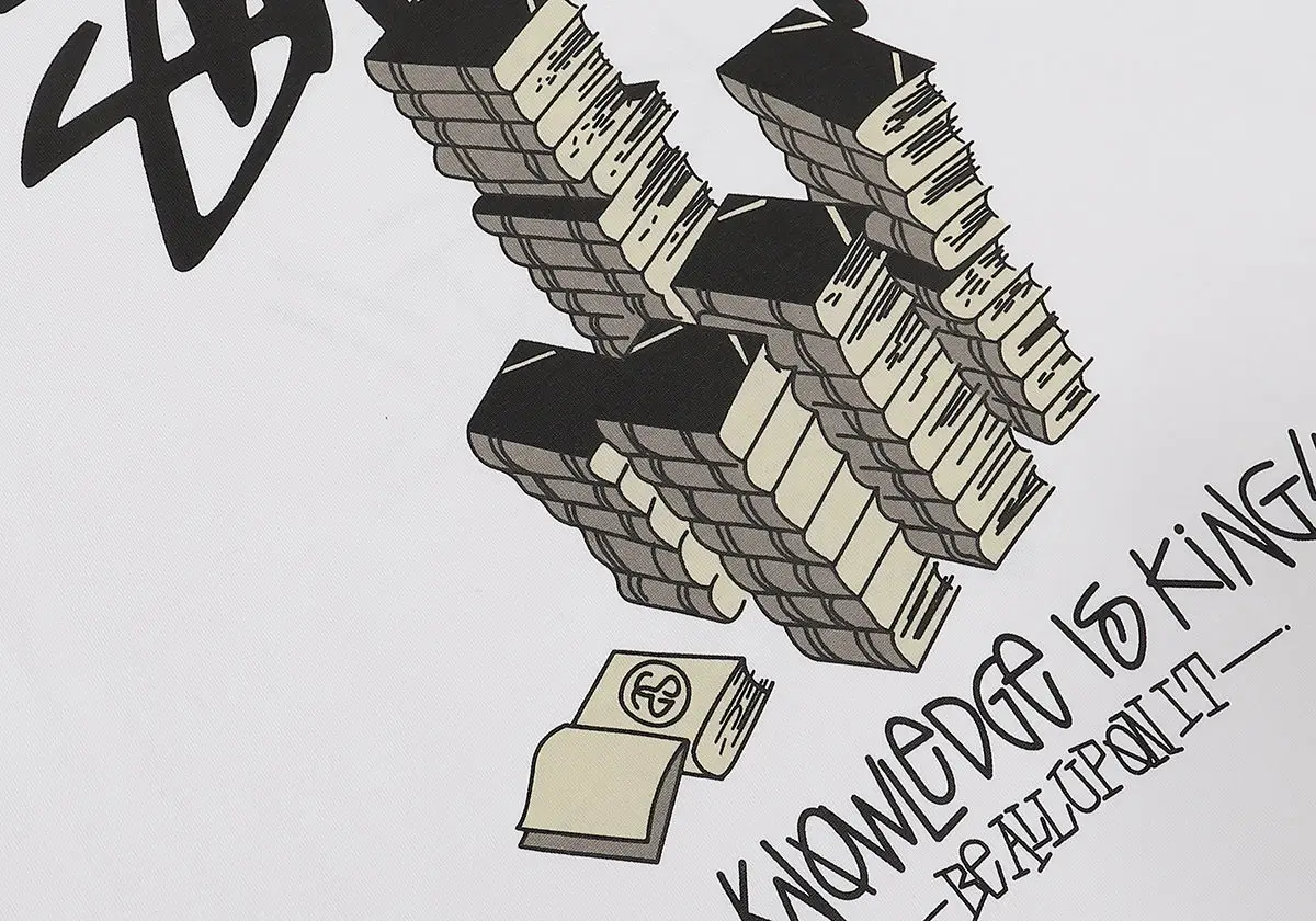 Knowledge Is King Graphic Print T-Shirt D4816162 — view 3