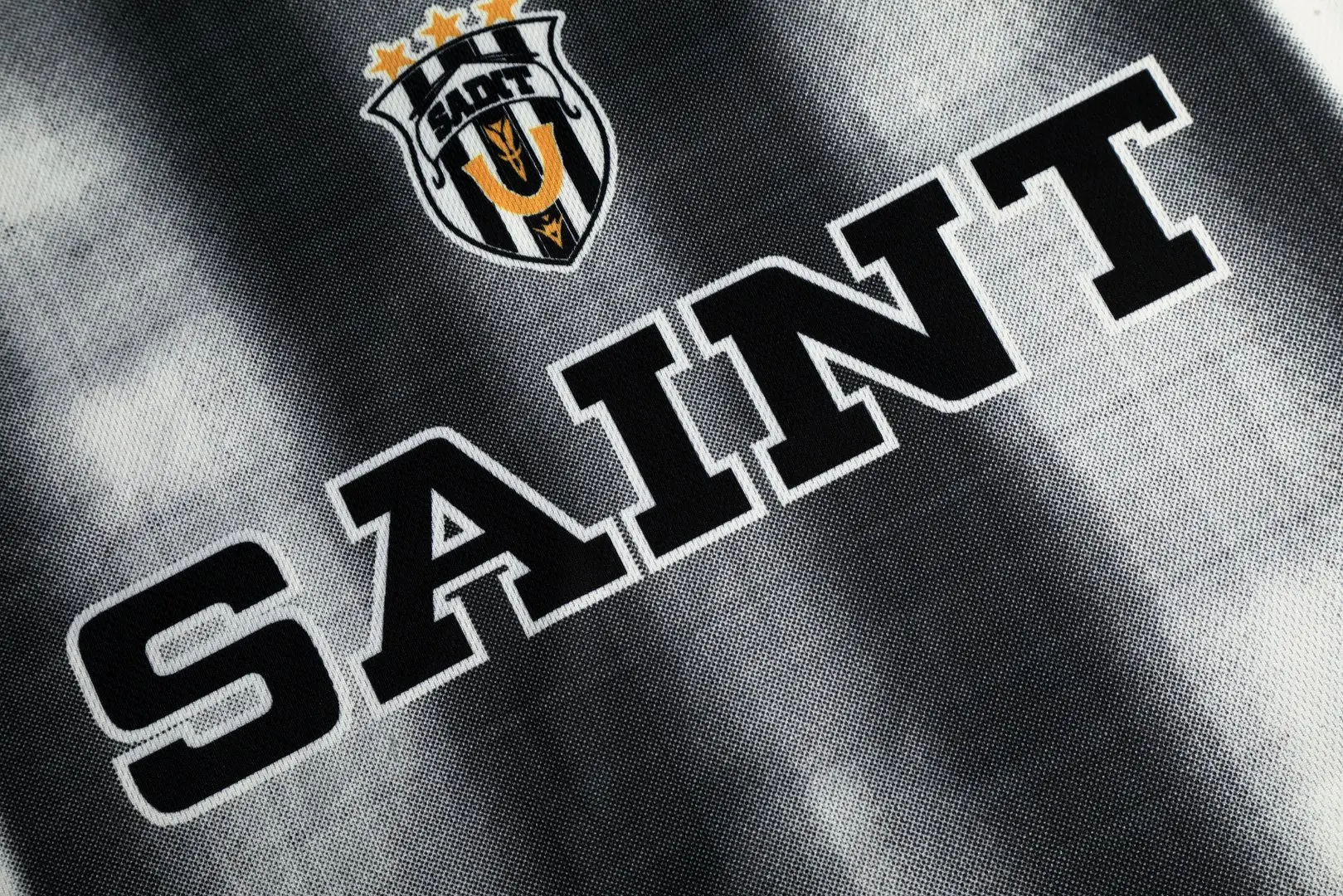 Saint Michael Graphic Print V-Neck Jersey D8811922 — view 5