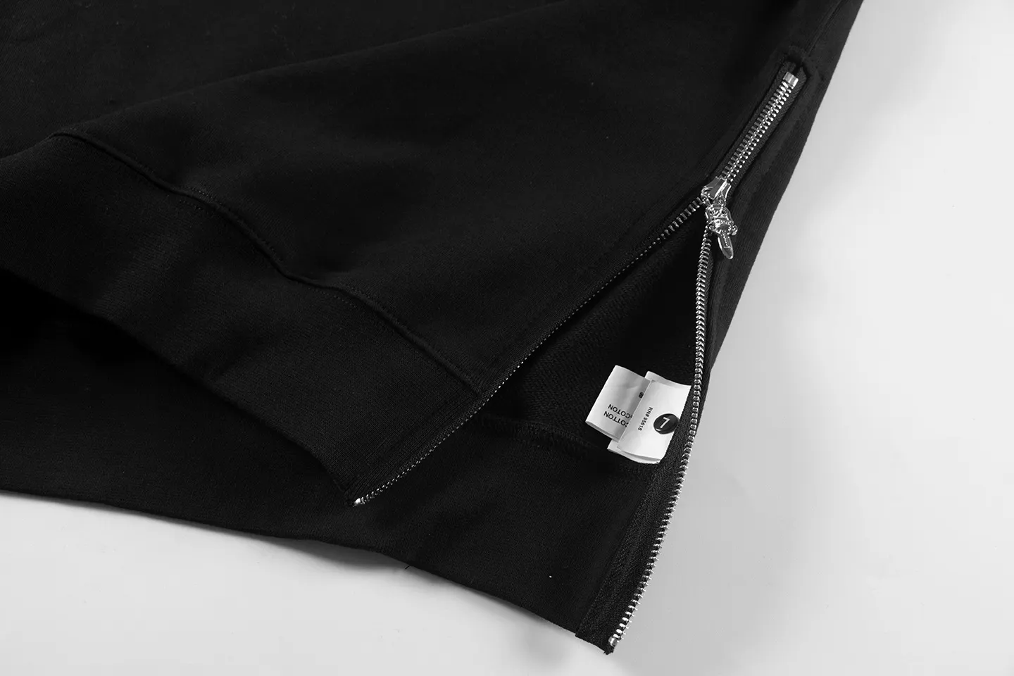 Horseshoe Logo Zip-Detail Sweatshirt D11515953 — view 5