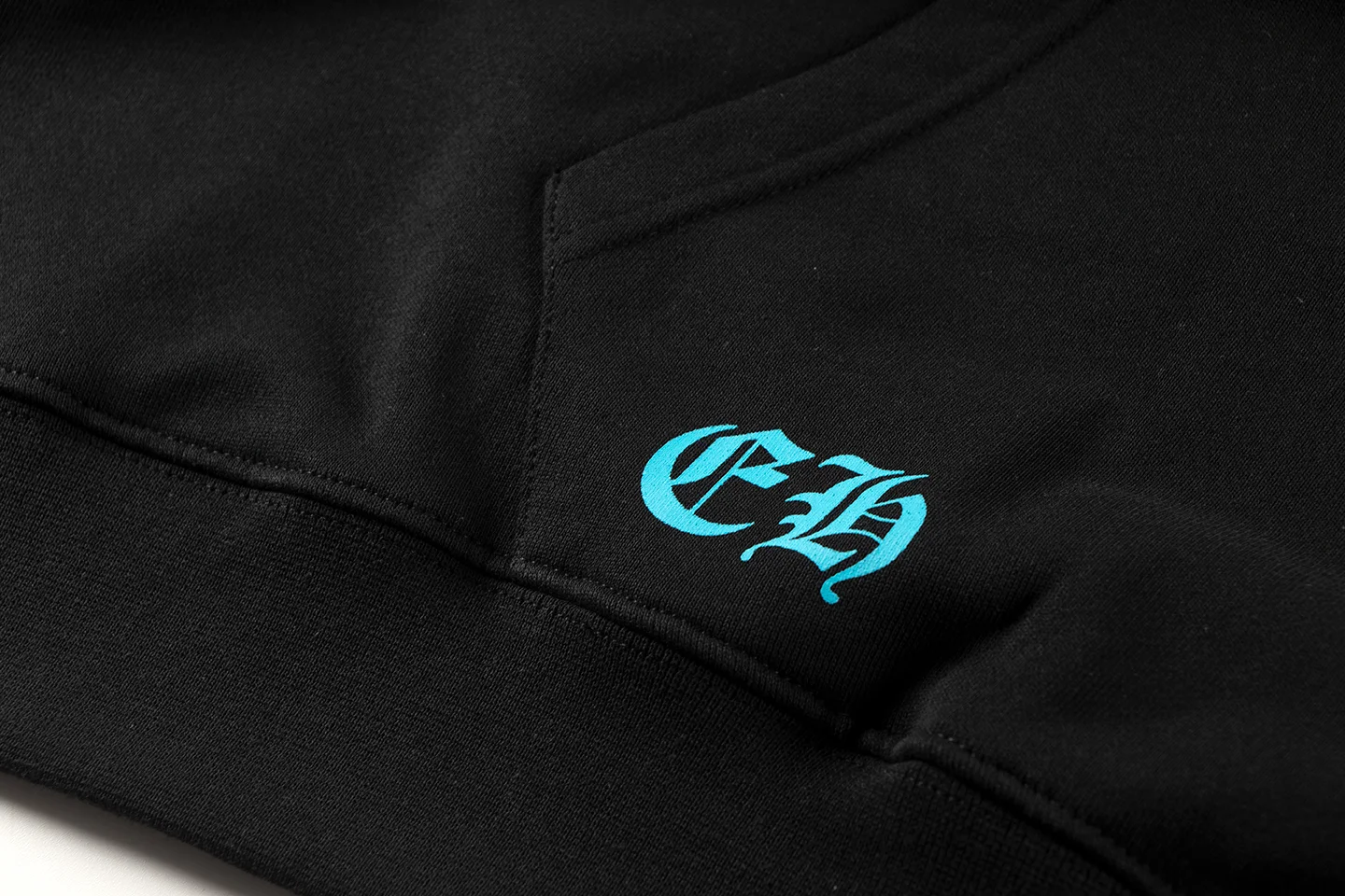 Horseshoe Logo Graphic Hoodie D11515928 — view 6
