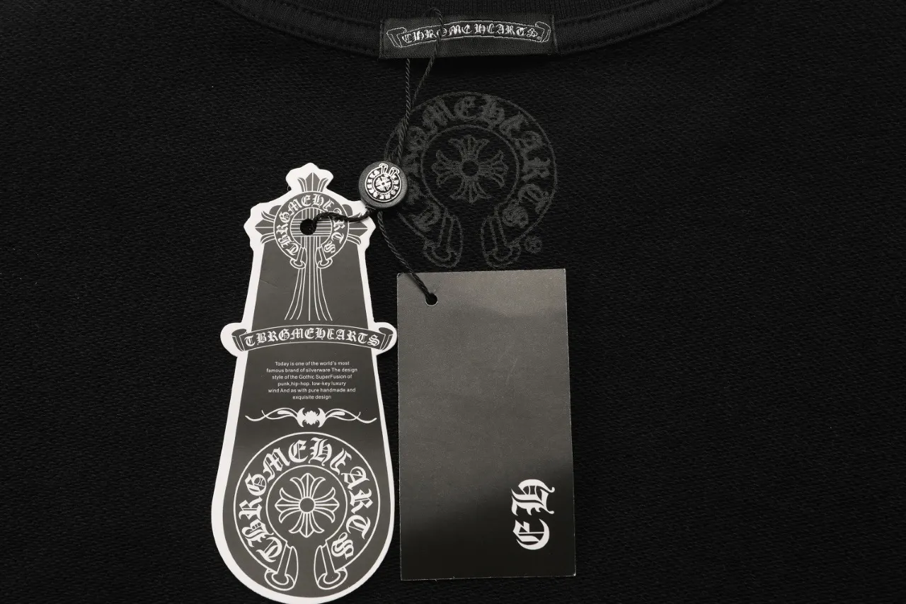 Horseshoe Logo Graphic Crew-Neck Sweatshirt D10515919 — view 5