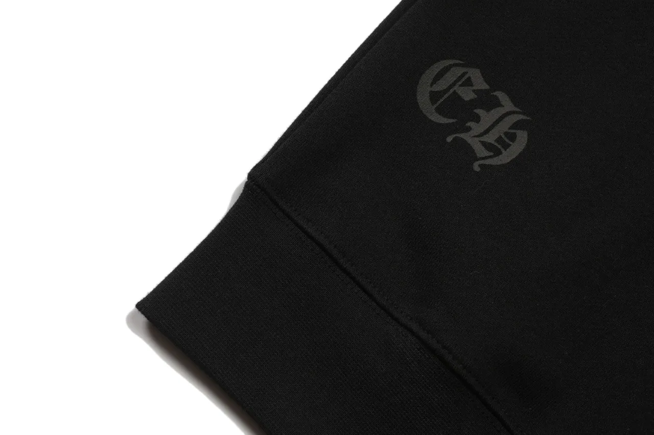 Horseshoe Logo Graphic Crew-Neck Sweatshirt D10515919 — view 8