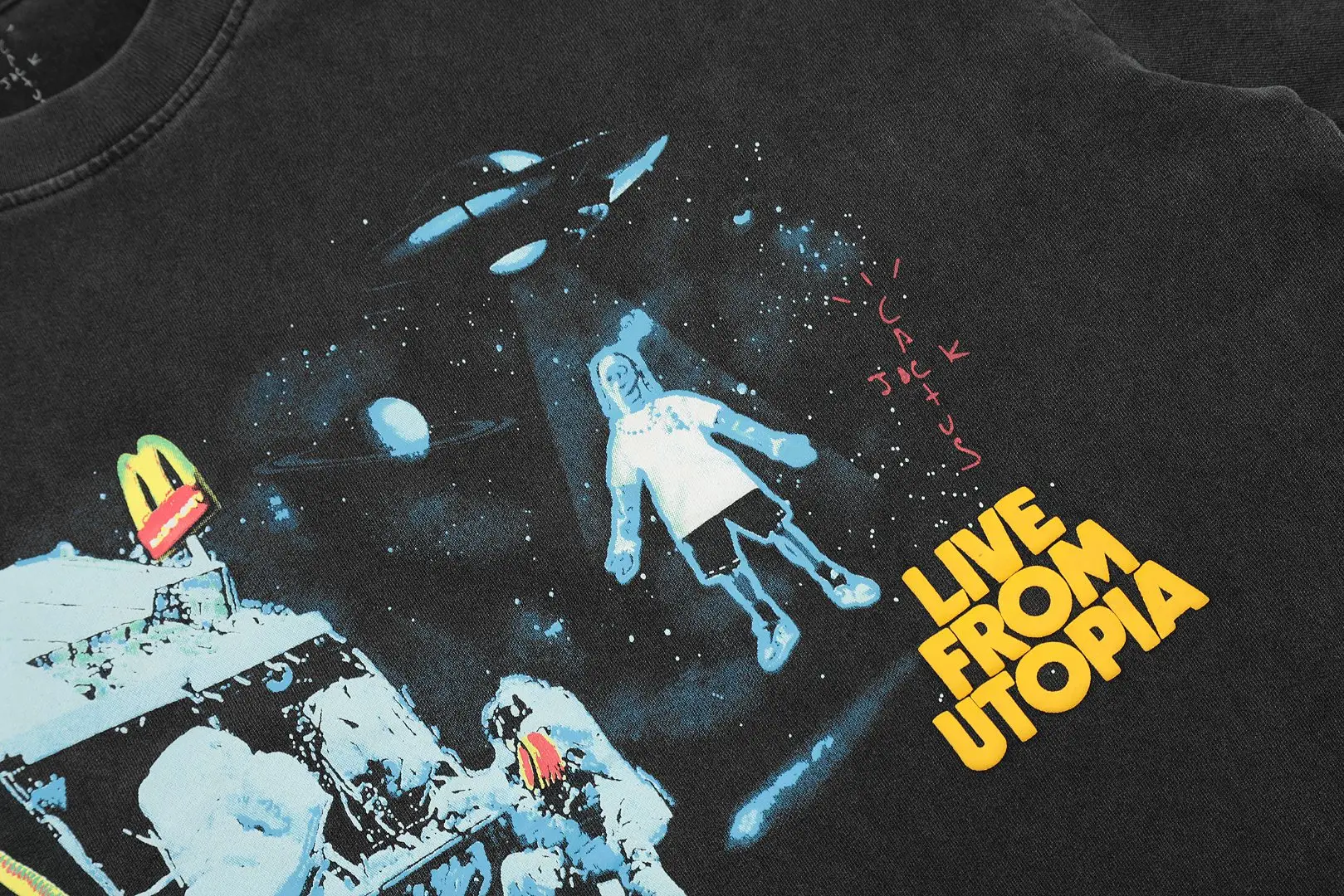 Live From Utopia Graphic Print T-Shirt D8911942 — view 6