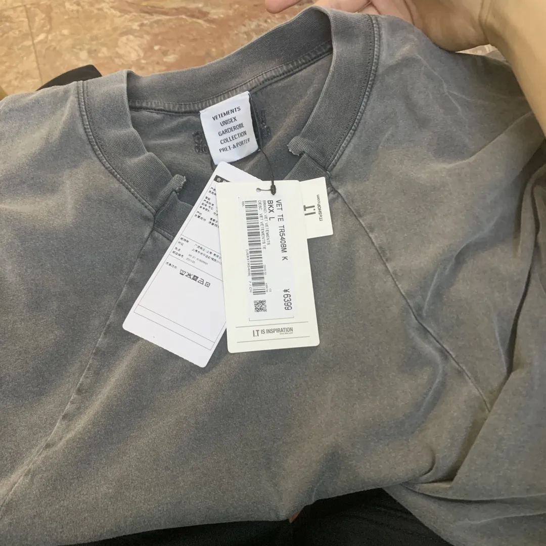 Panelled Washed Cotton T-Shirt D17513158 — view 2