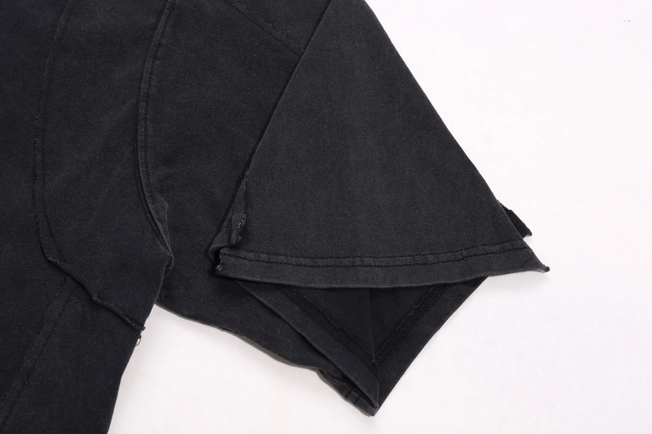 Panelled Washed Cotton T-Shirt D17513158 — view 14