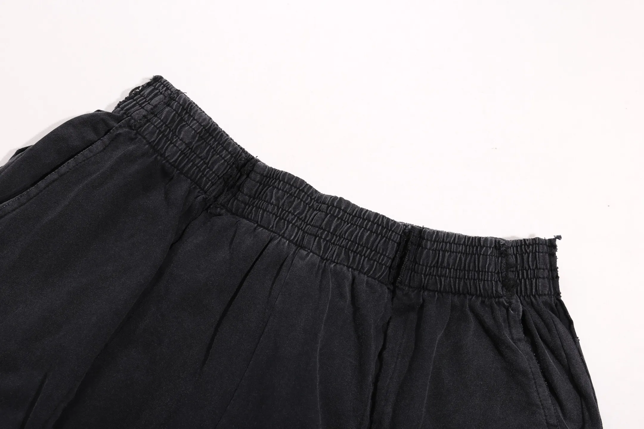 Panelled Washed Cotton Shorts D20013157 — view 13