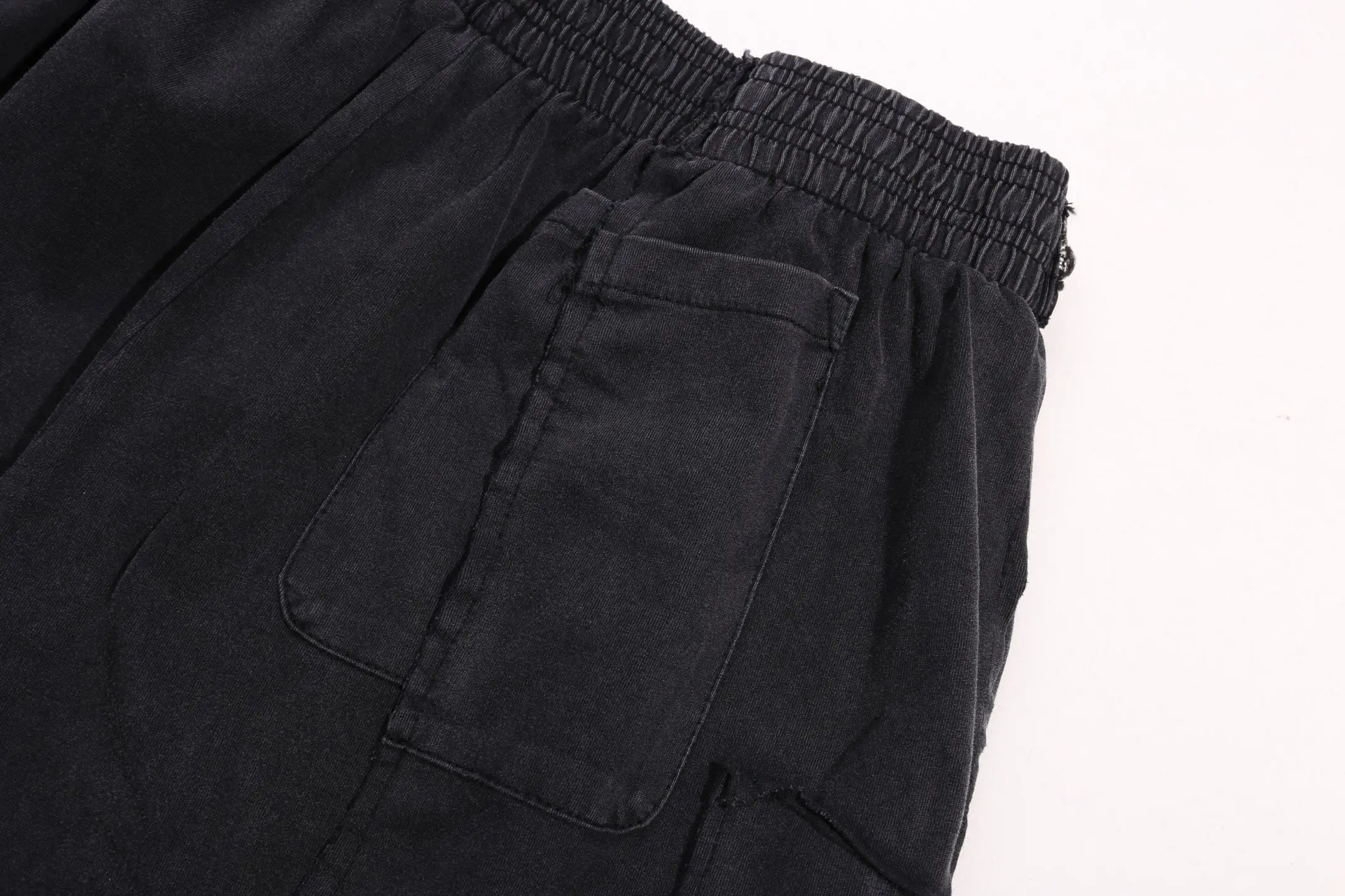 Panelled Washed Cotton Shorts D20013157 — view 17