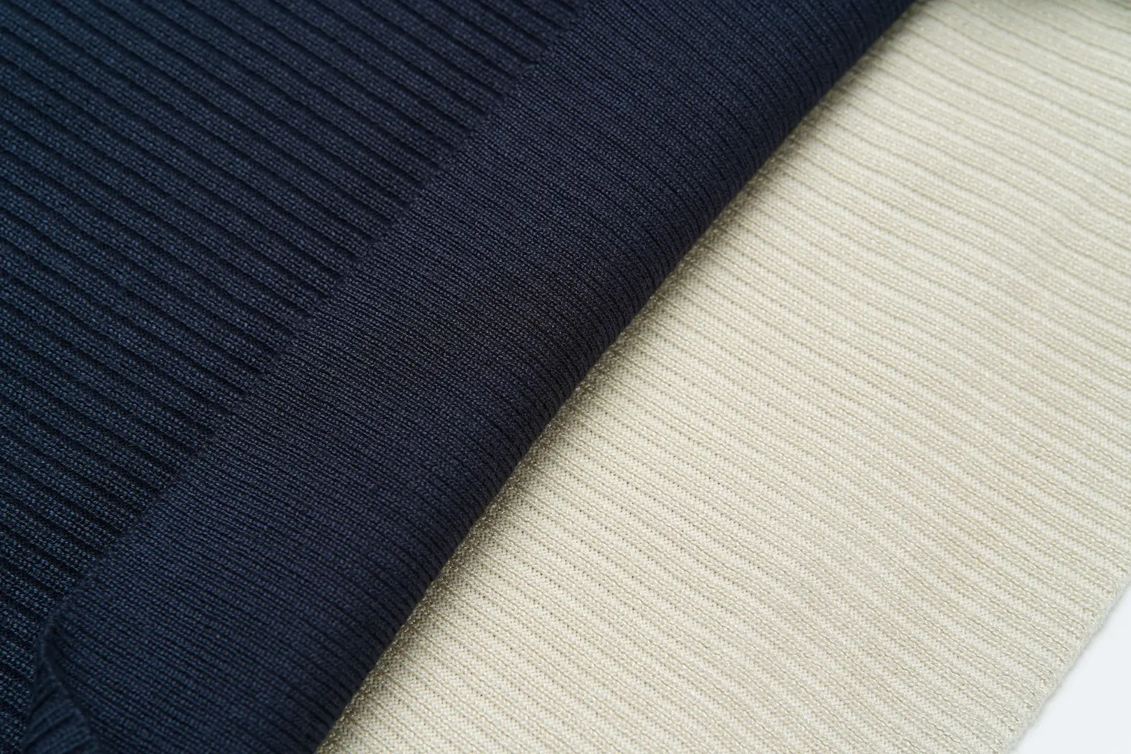 Layered Ribbed Knit Tank Top D4515992 — view 7
