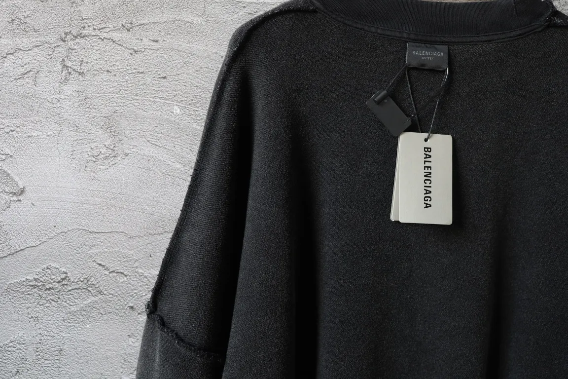 3B Logo Embroidered Inside-Out Sweatshirt D26922580 — view 6