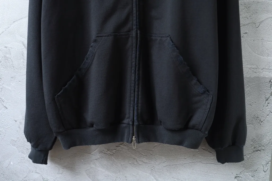 Distressed Tape Logo Zip-Up Hoodie D30922627 — view 6