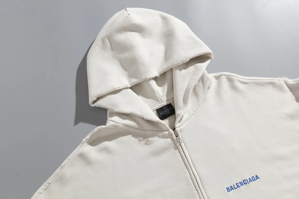 Distressed Logo-Embroidered Zip-Up Hoodie D29922634 — view 15