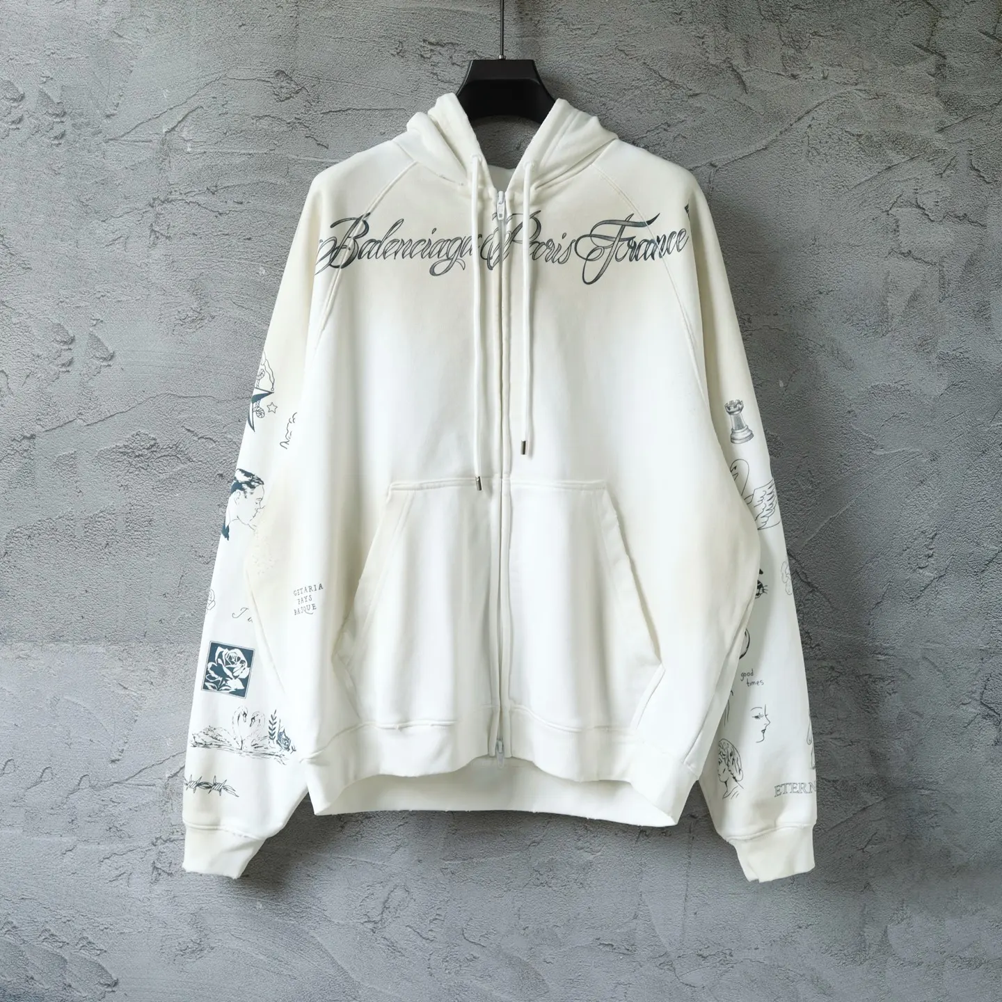 Graphic Print Distressed Zip-Up Hoodie D31920070