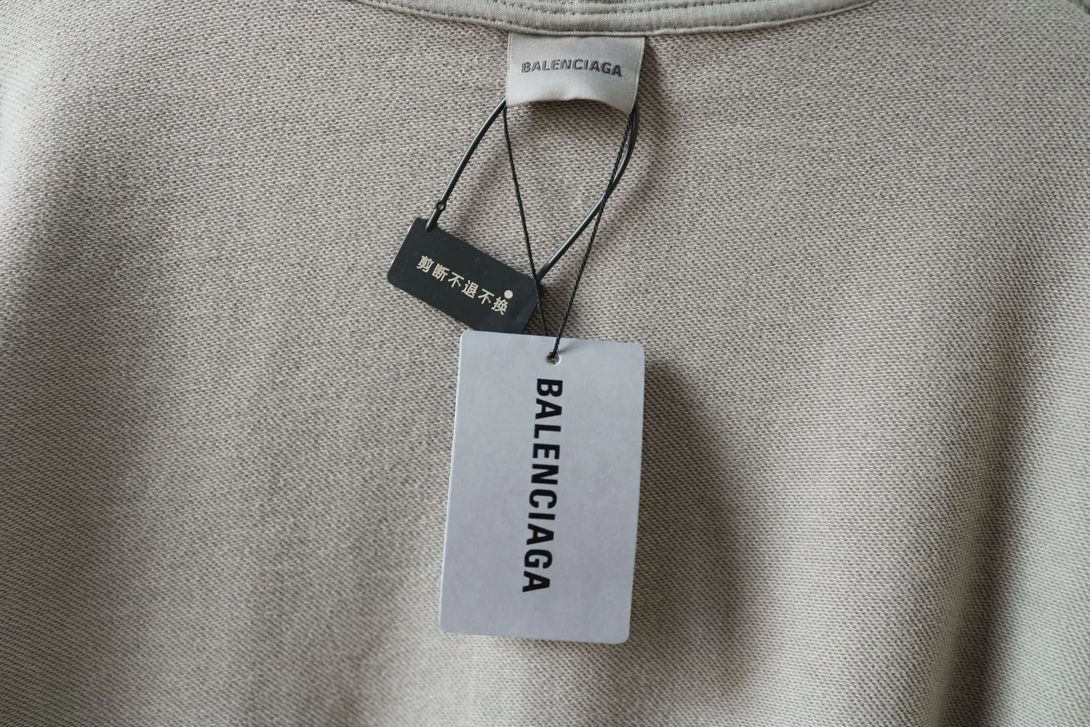 WFP Logo Print Zip-Up Hoodie D29922606 — view 8