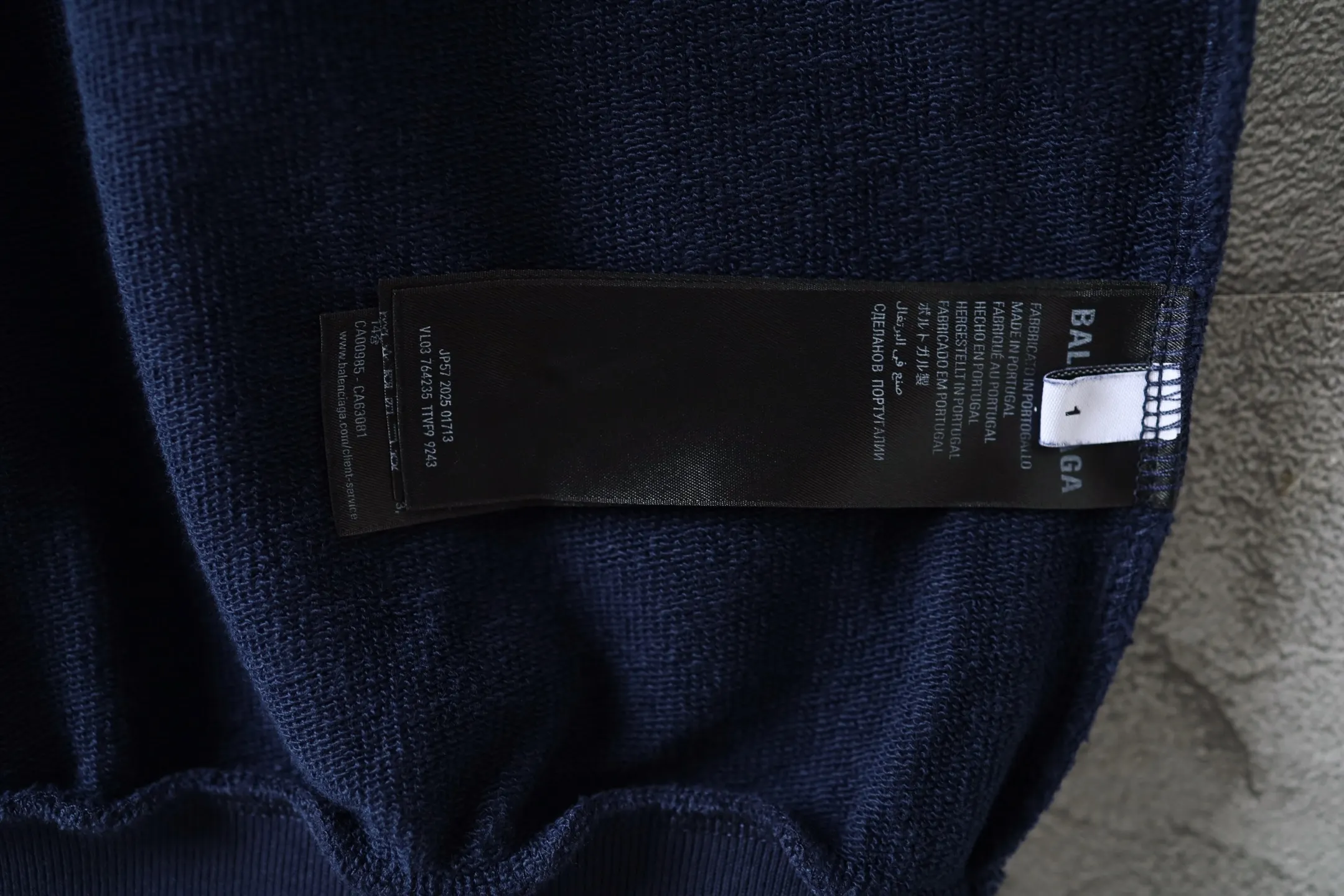 WFP Logo Print Zip-Up Hoodie D29922606 — view 26
