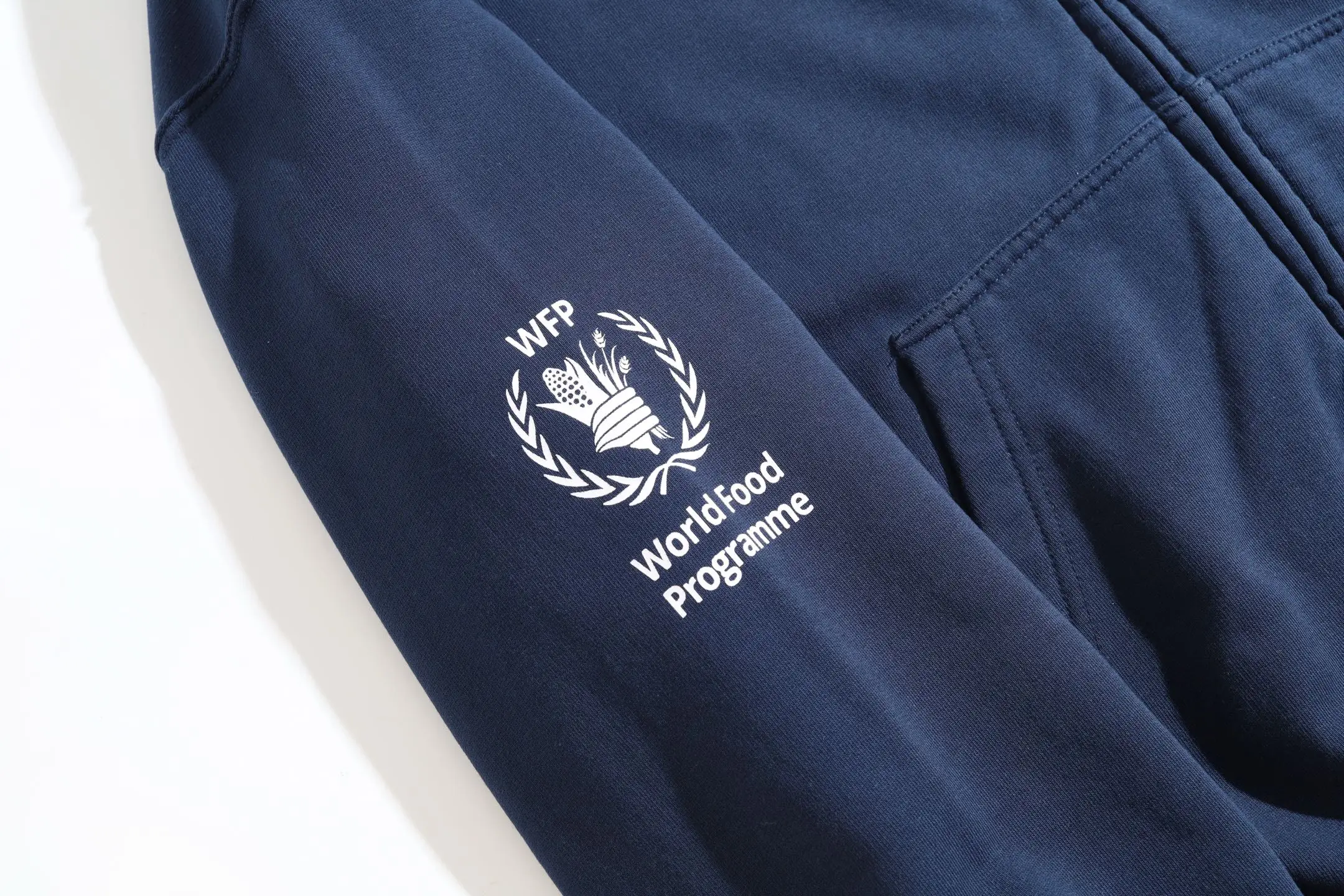 WFP Logo Print Zip-Up Hoodie D29922606 — view 31