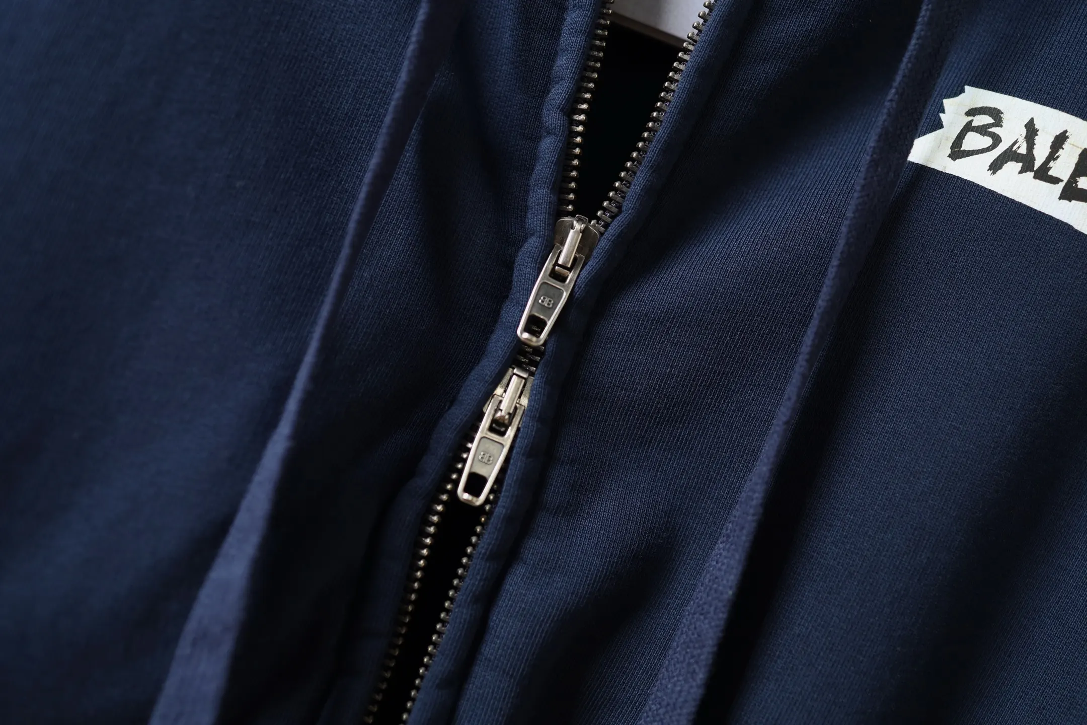 Tape Logo Zip-Up Cotton Hoodie D29922608 — view 15