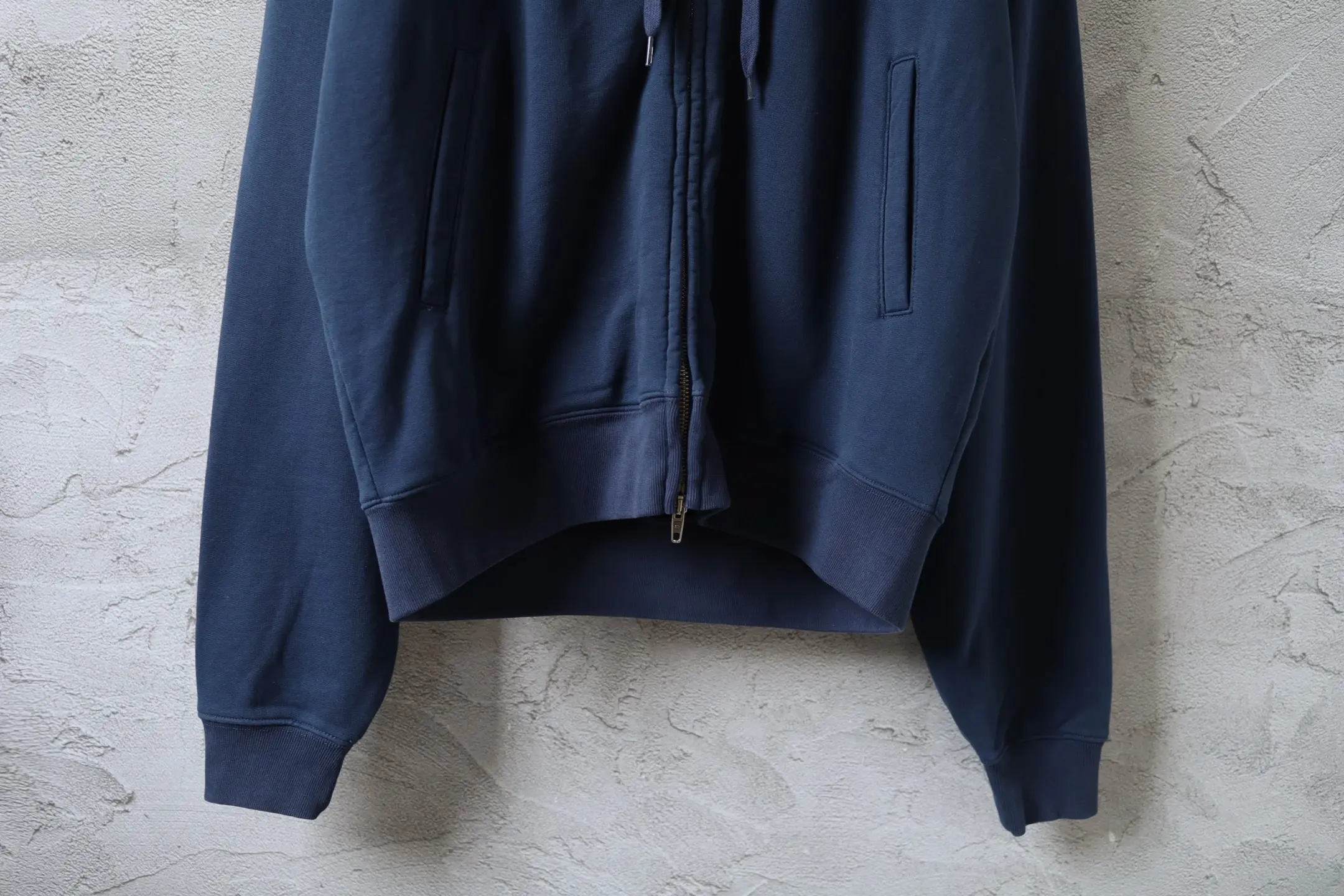 Tape Logo Zip-Up Cotton Hoodie D29922608 — view 16