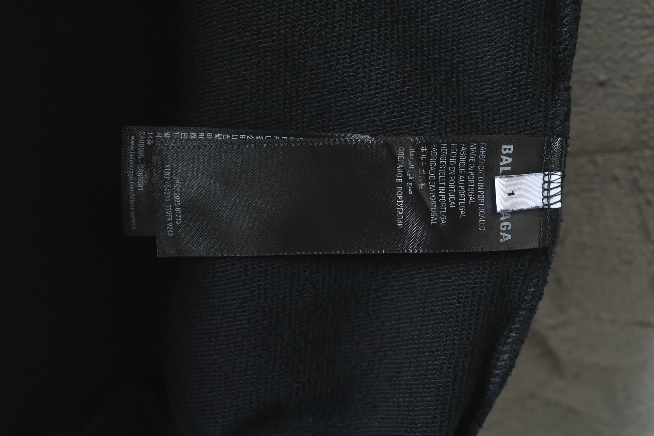 Tape Logo Zip-Up Hoodie D28920071 — view 8