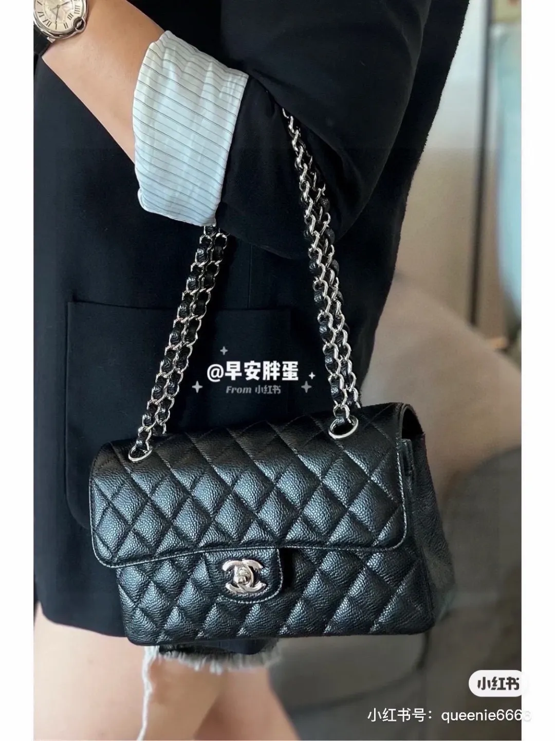Classic Flap Bag in Caviar Leather D32018395 — view 2