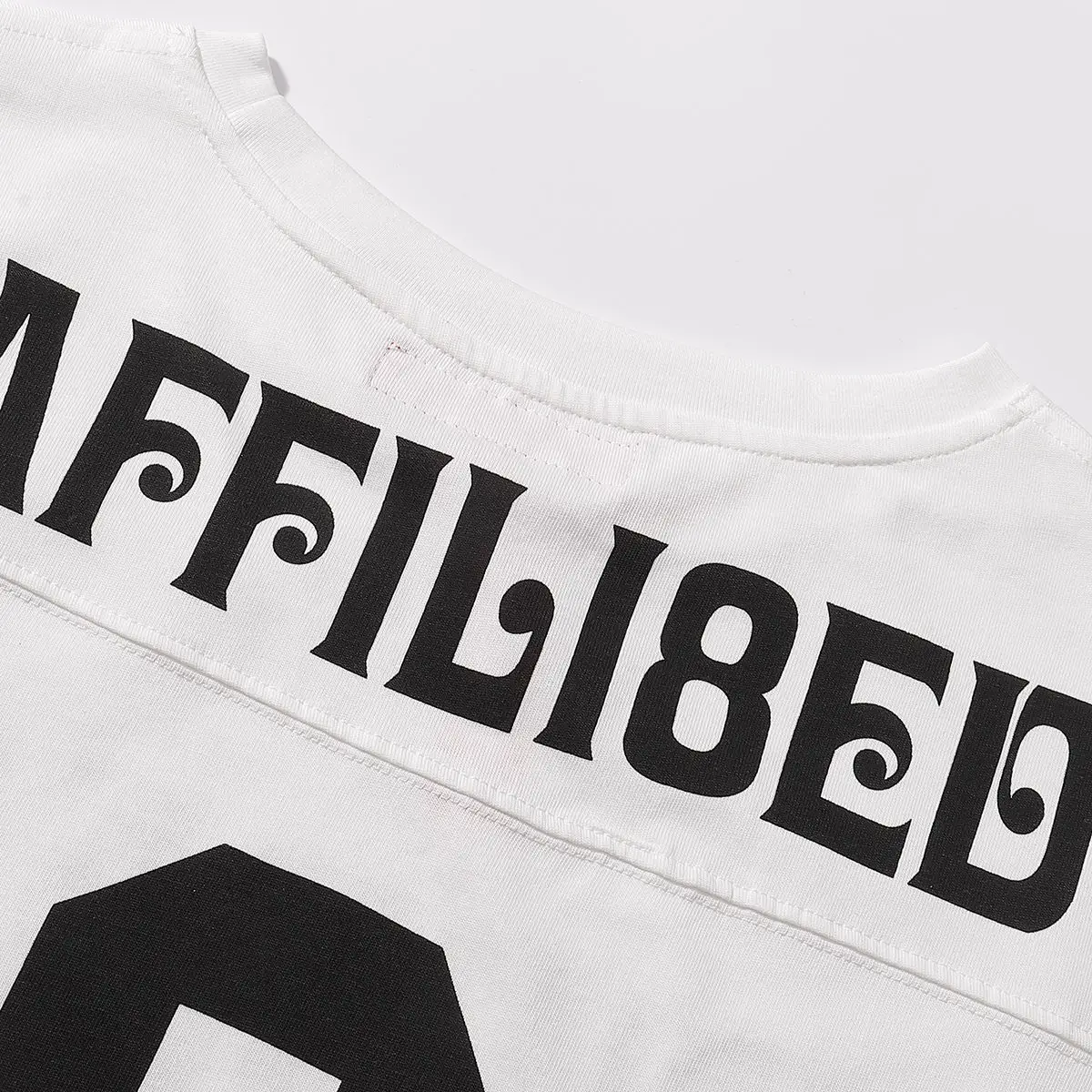 Supreme Number 8 Printed Long-Sleeve T-Shirt D10012072 — view 8