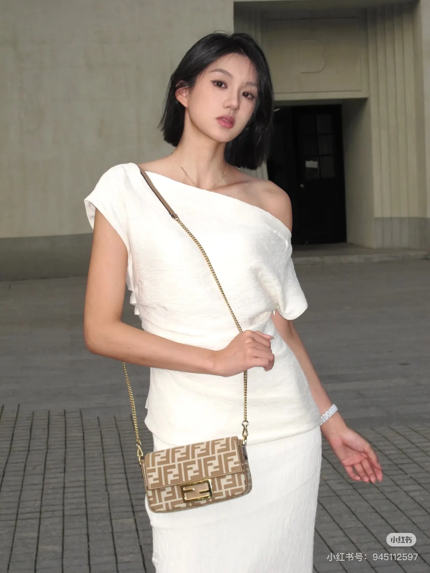 Fendi Baguette Shoulder Bag D28518099 — view 7