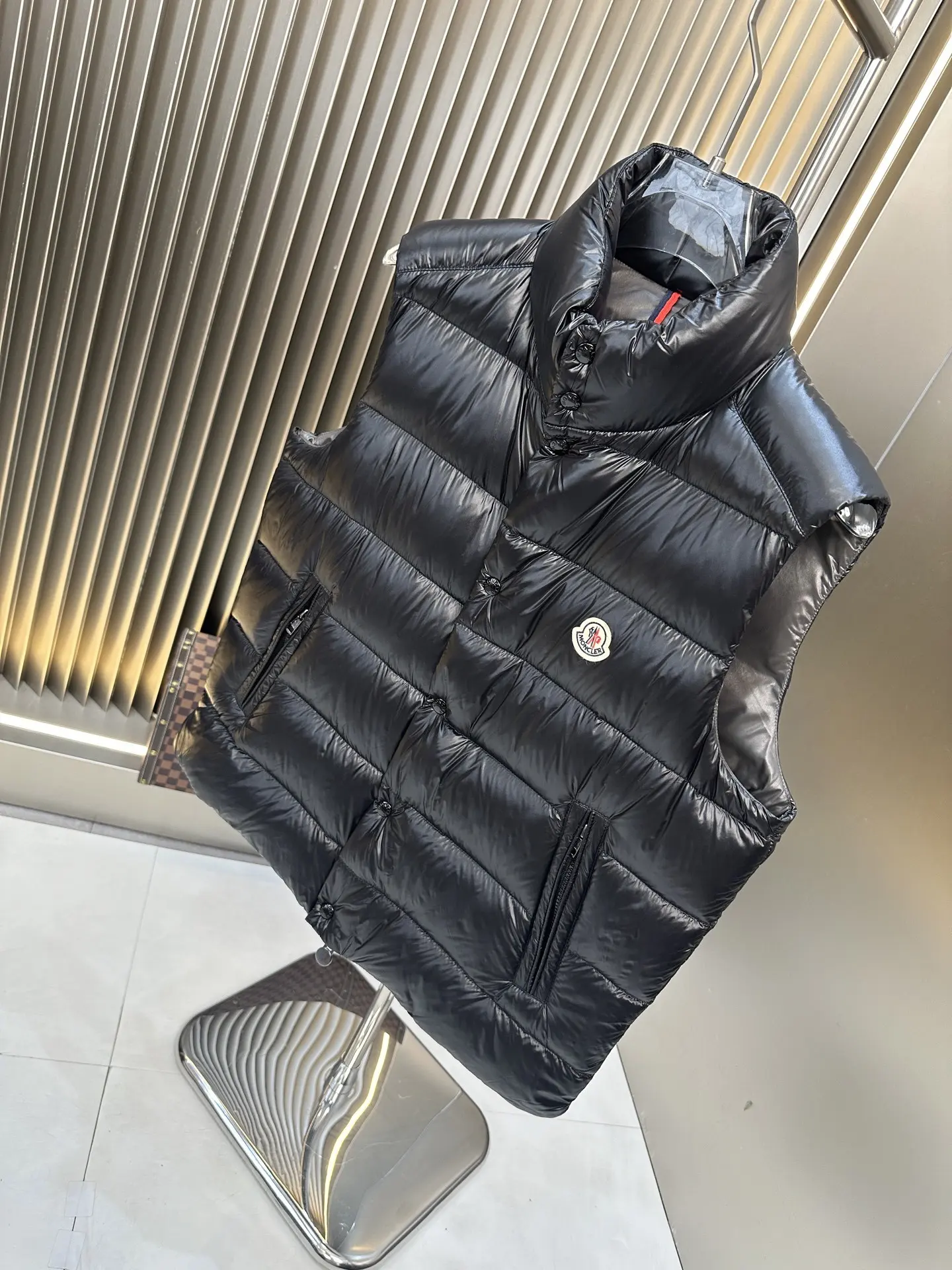 Moncler Quilted Down Gilet D39022147 — view 2