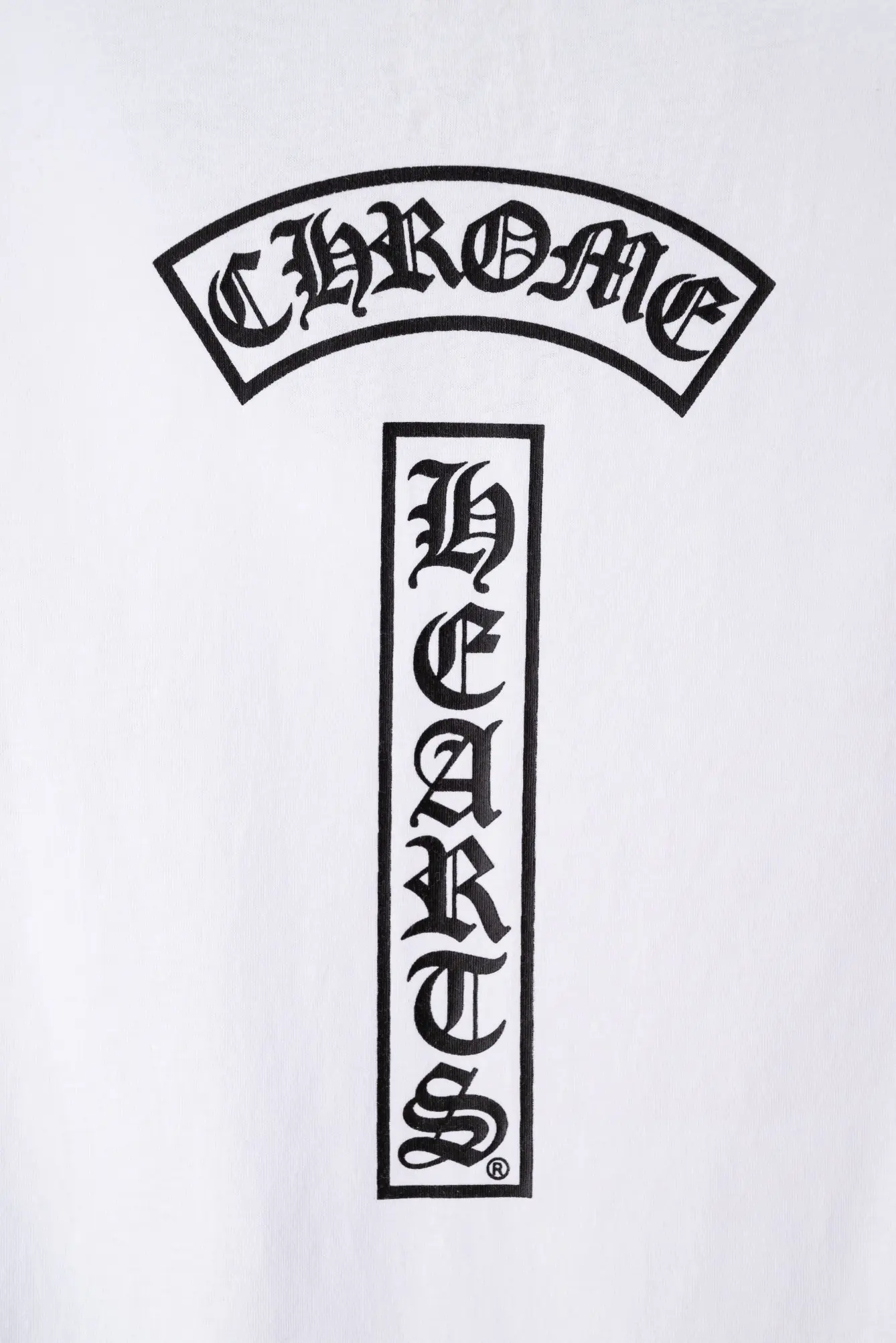 Logo Print V-Neck Slim Fit T-Shirt D10919744 — view 4