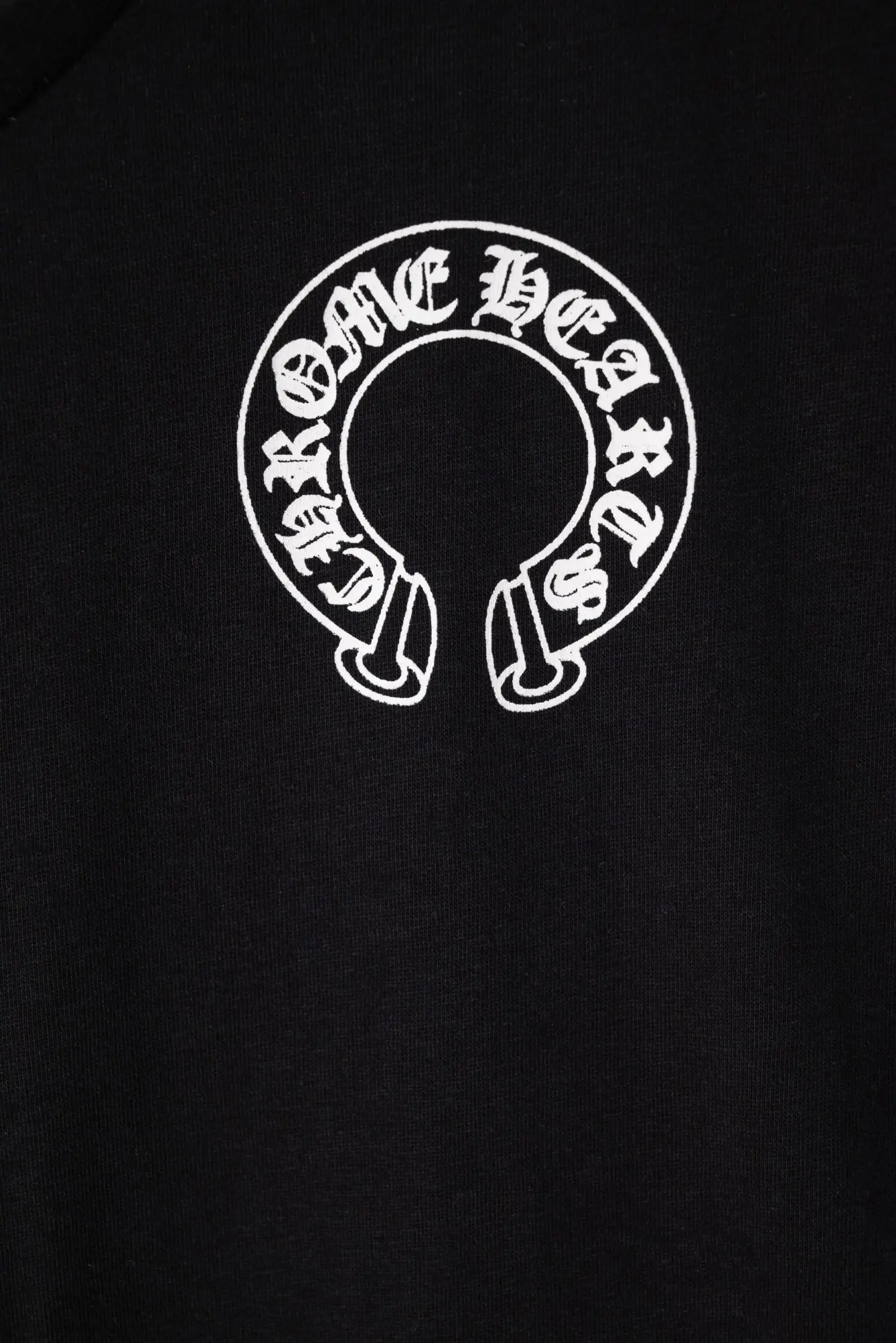 Chrome Hearts Logo V-Neck Slim-Fit T-Shirt D10919745 — view 4