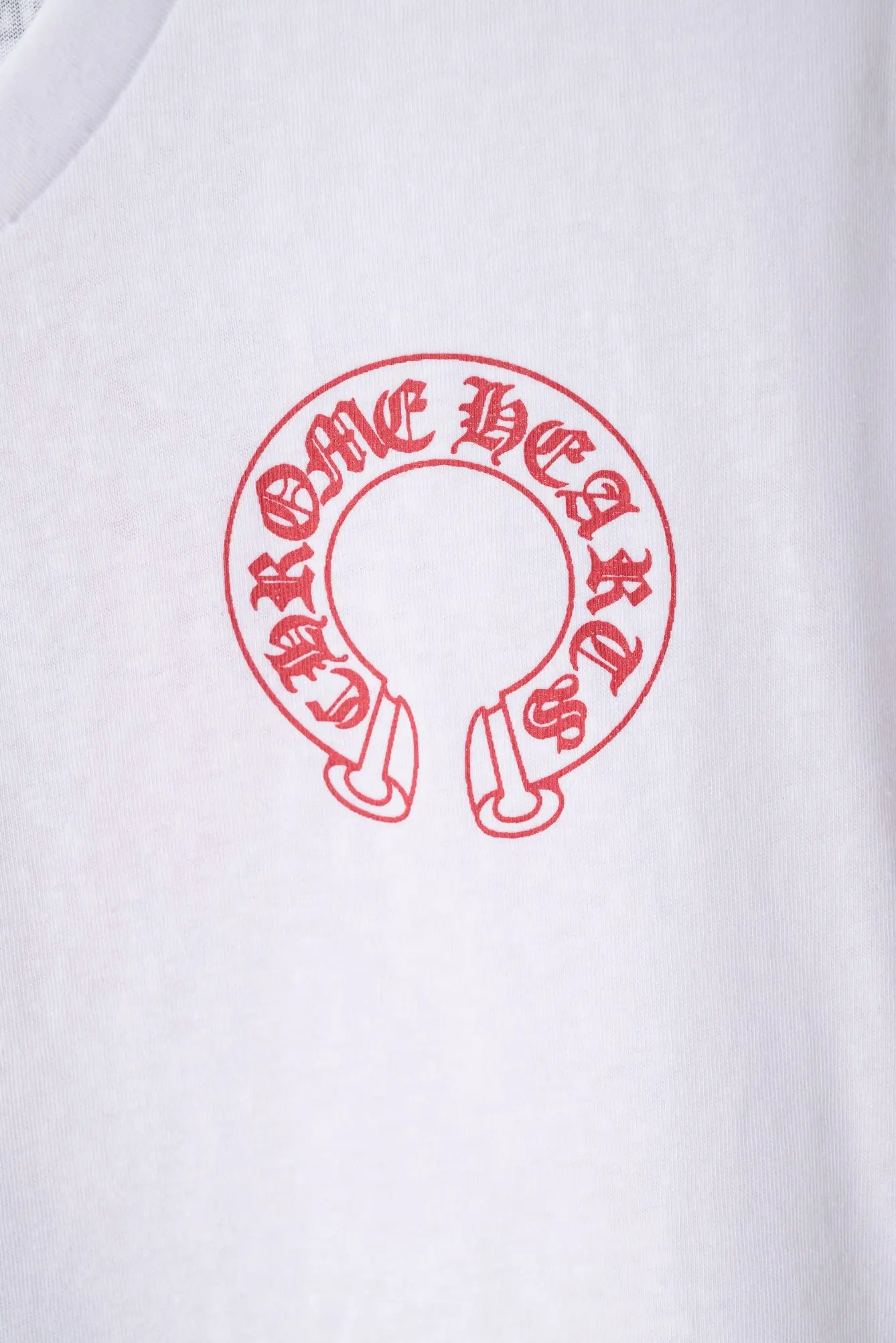 Logo Print V-Neck Slim T-Shirt D10919742 — view 4