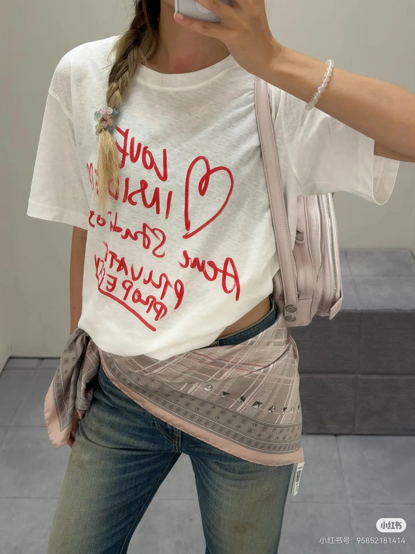 Acne Studios Heart Graphic Long-Sleeve T-Shirt D13523736 — view 8