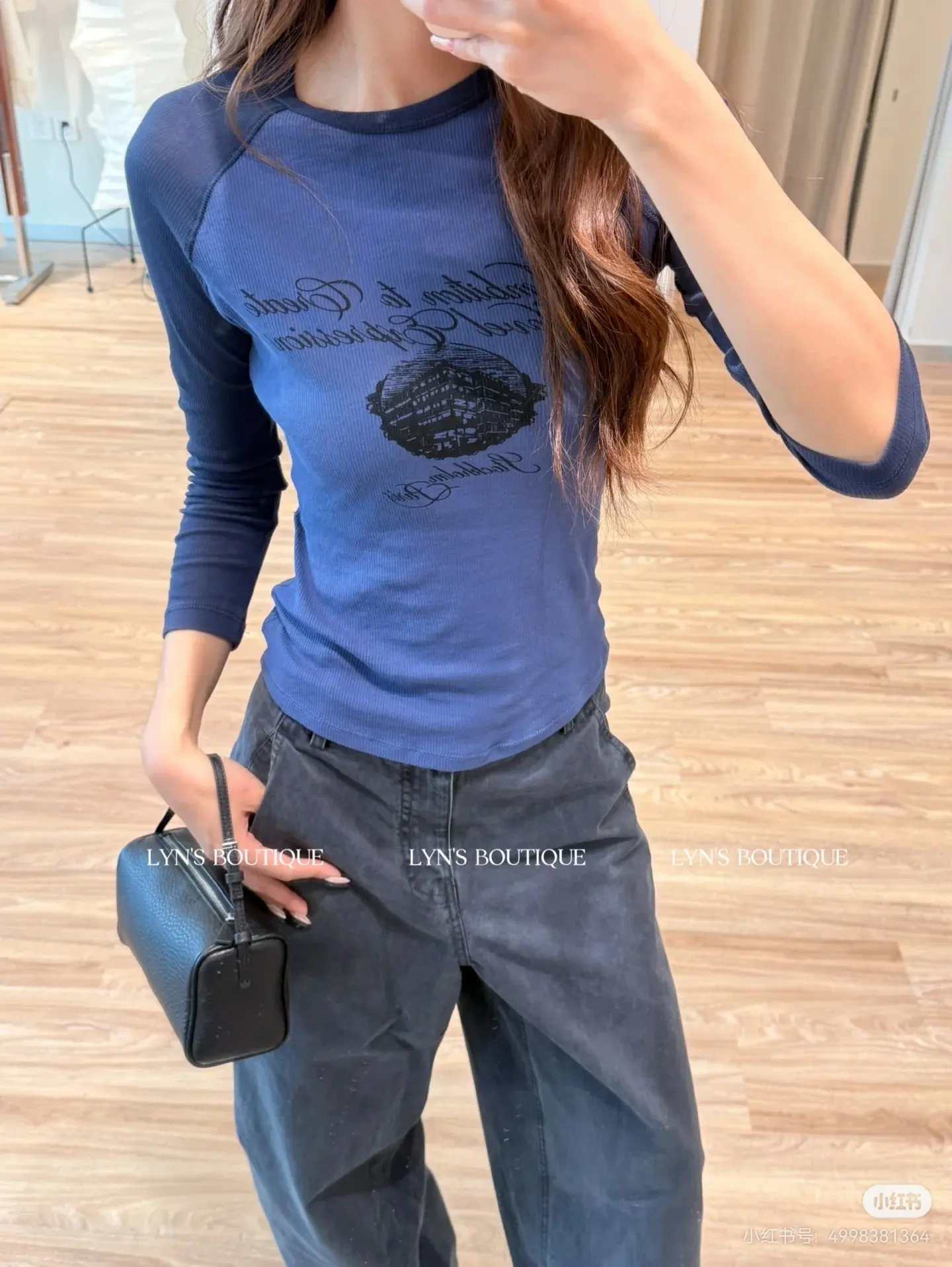 Acne Studios Raglan Sleeve Graphic T-Shirt D13523728 — view 5