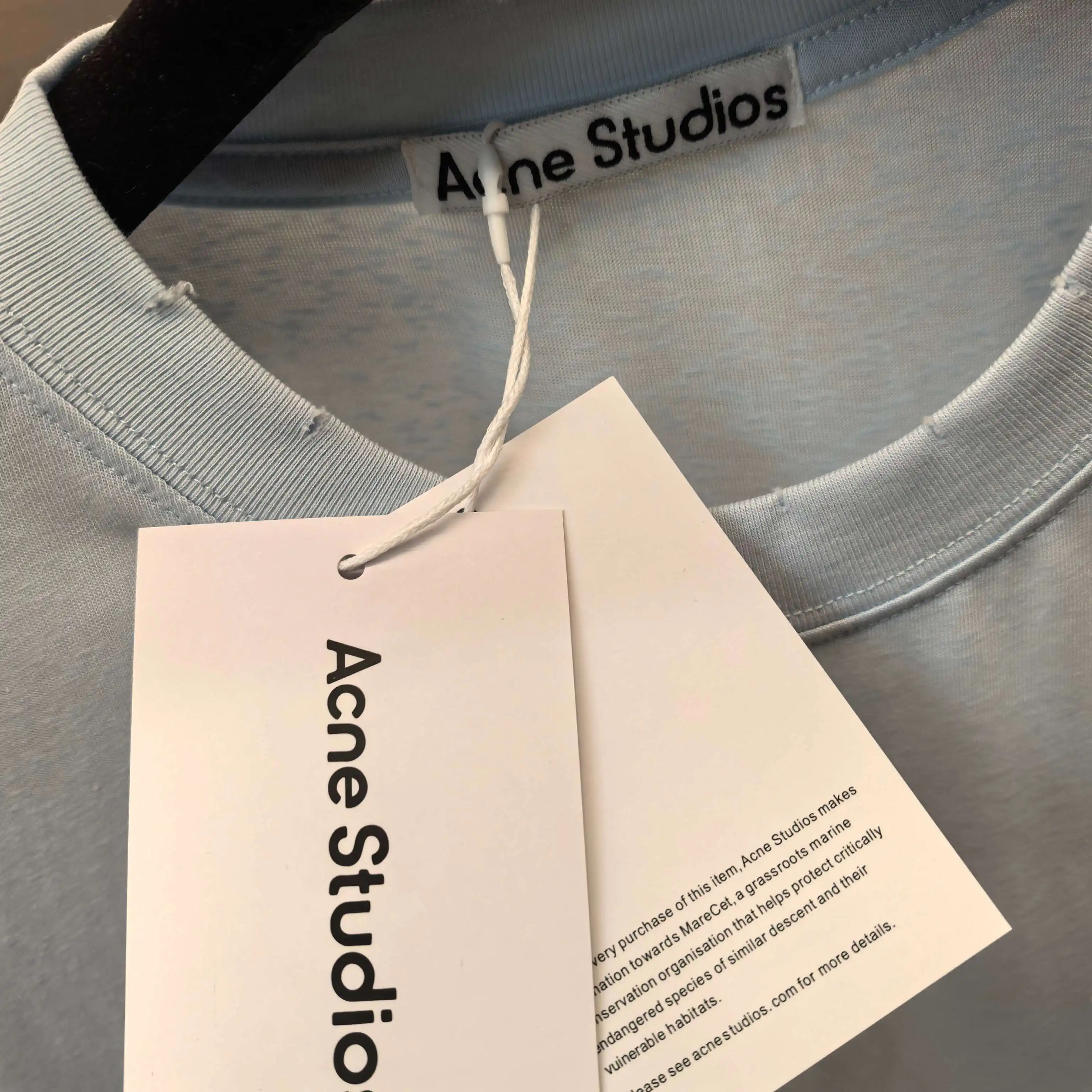 Logo Print Long-Sleeve T-Shirt D13523799 — view 7
